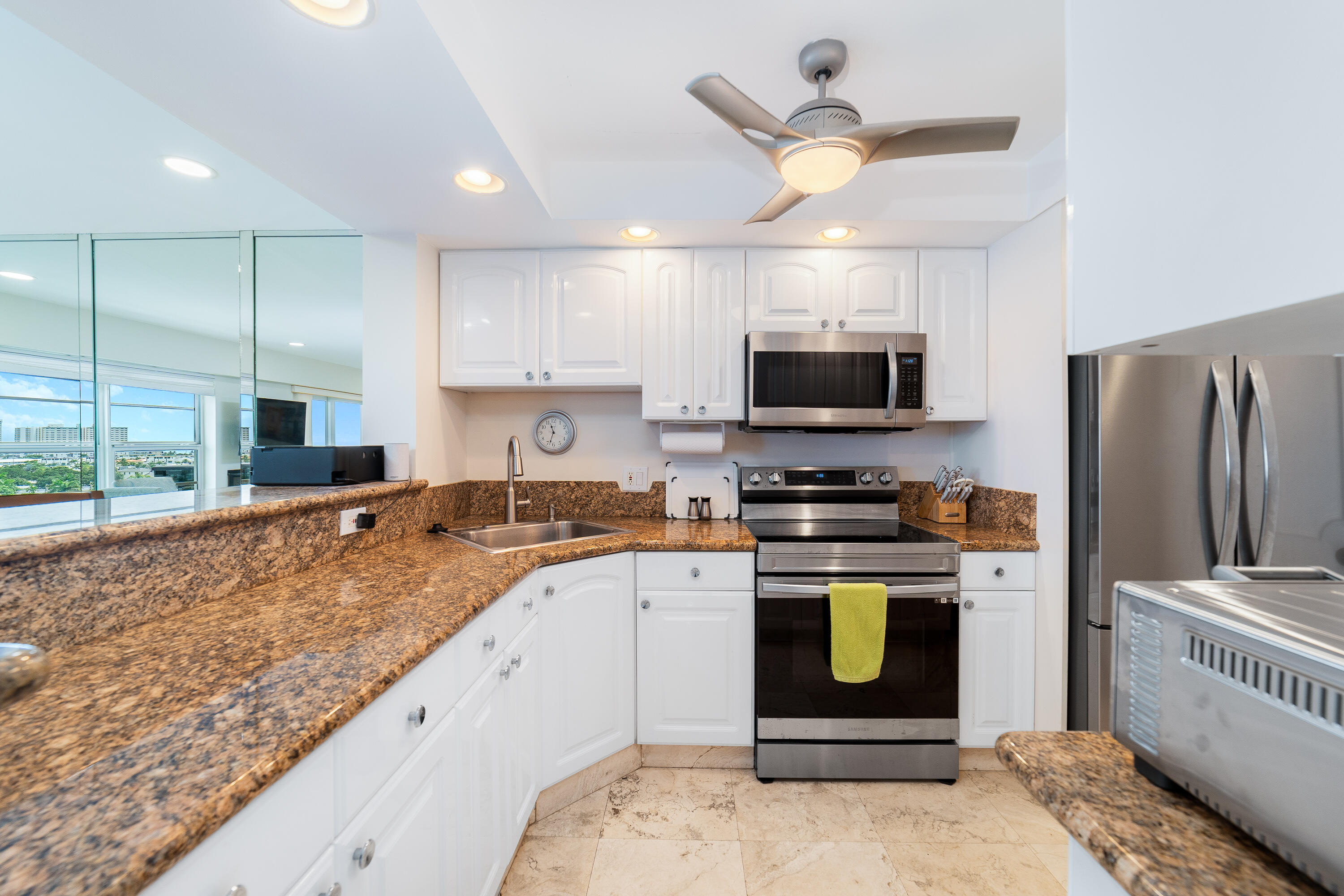 5100 Dupont #10N, Fort Lauderdale FL 33308