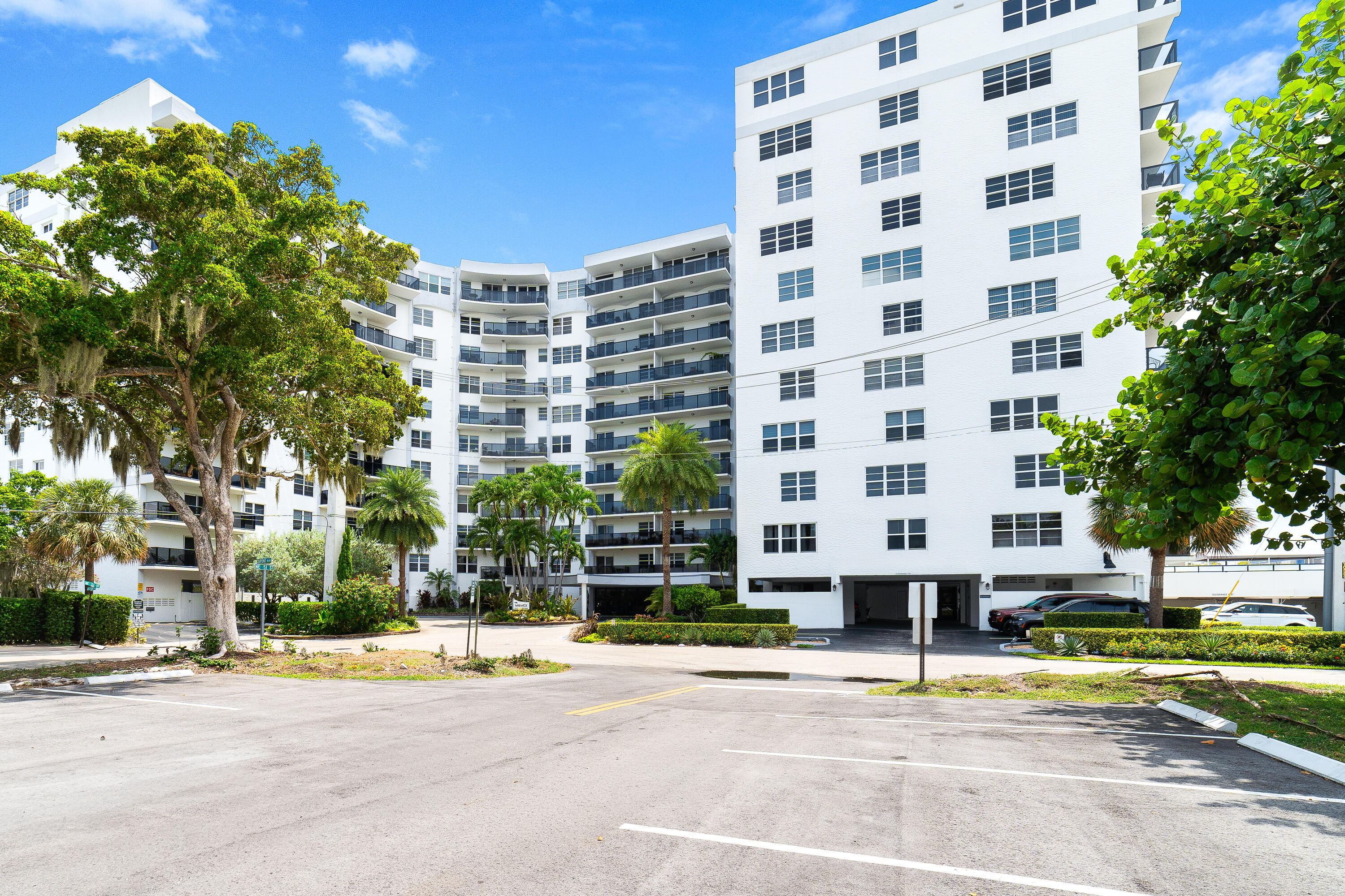 5100 Dupont #10N, Fort Lauderdale FL 33308