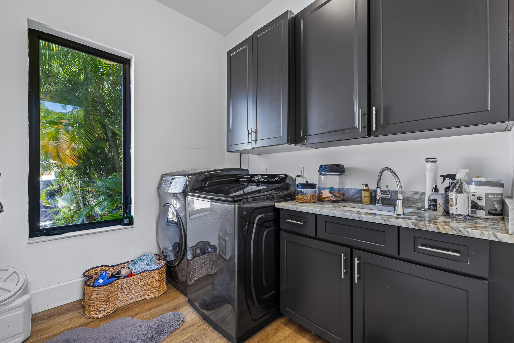 549 NE 10TH, Fort Lauderdale FL 33301