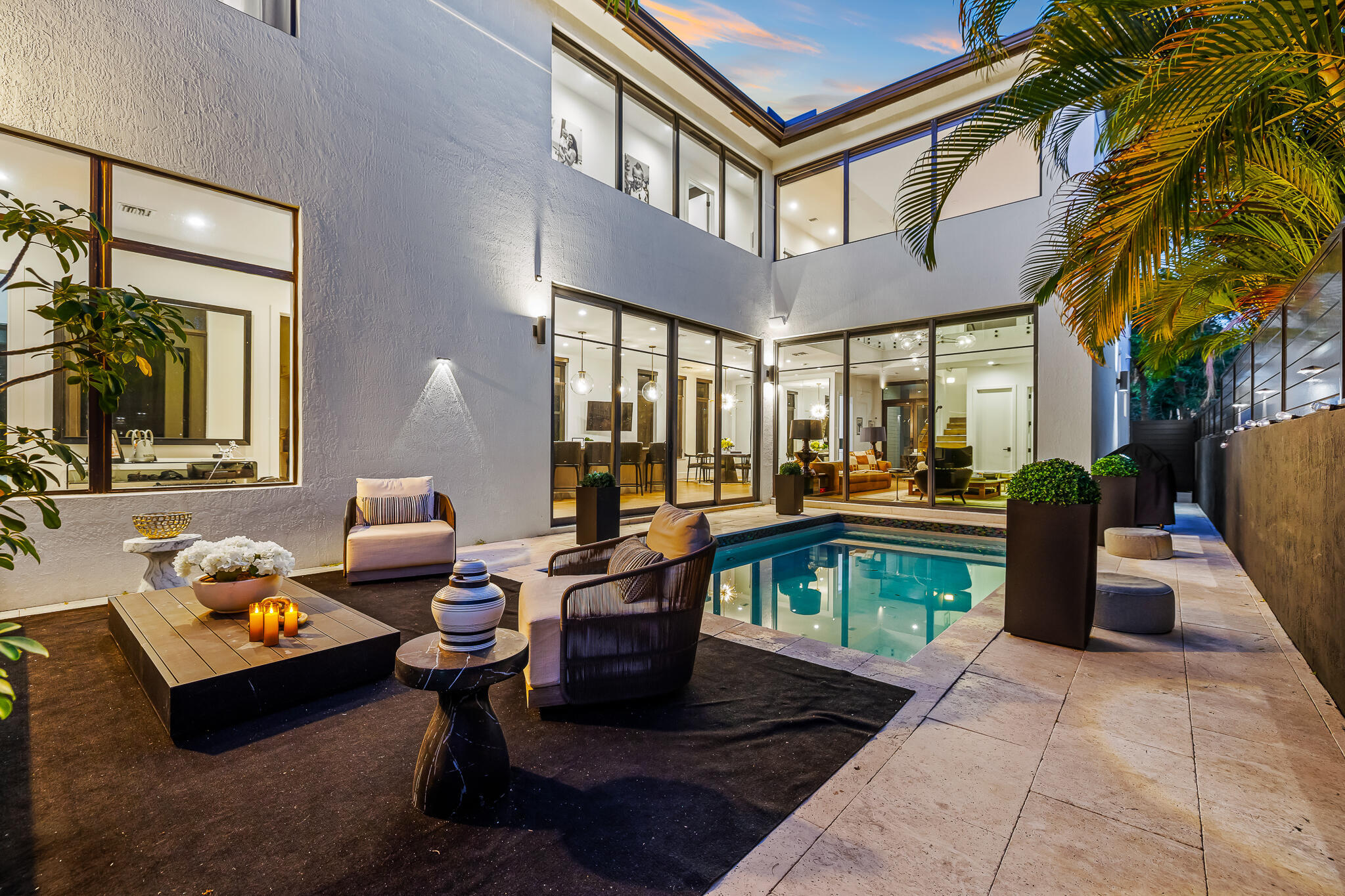 549 NE 10TH, Fort Lauderdale FL 33301