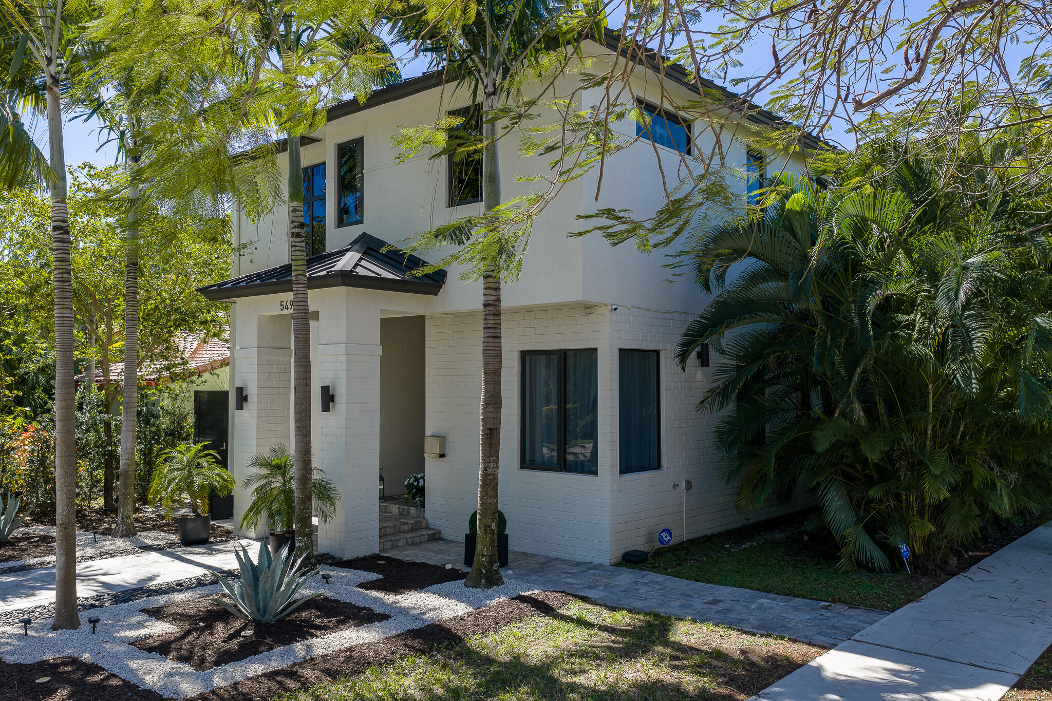 549 NE 10TH, Fort Lauderdale FL 33301