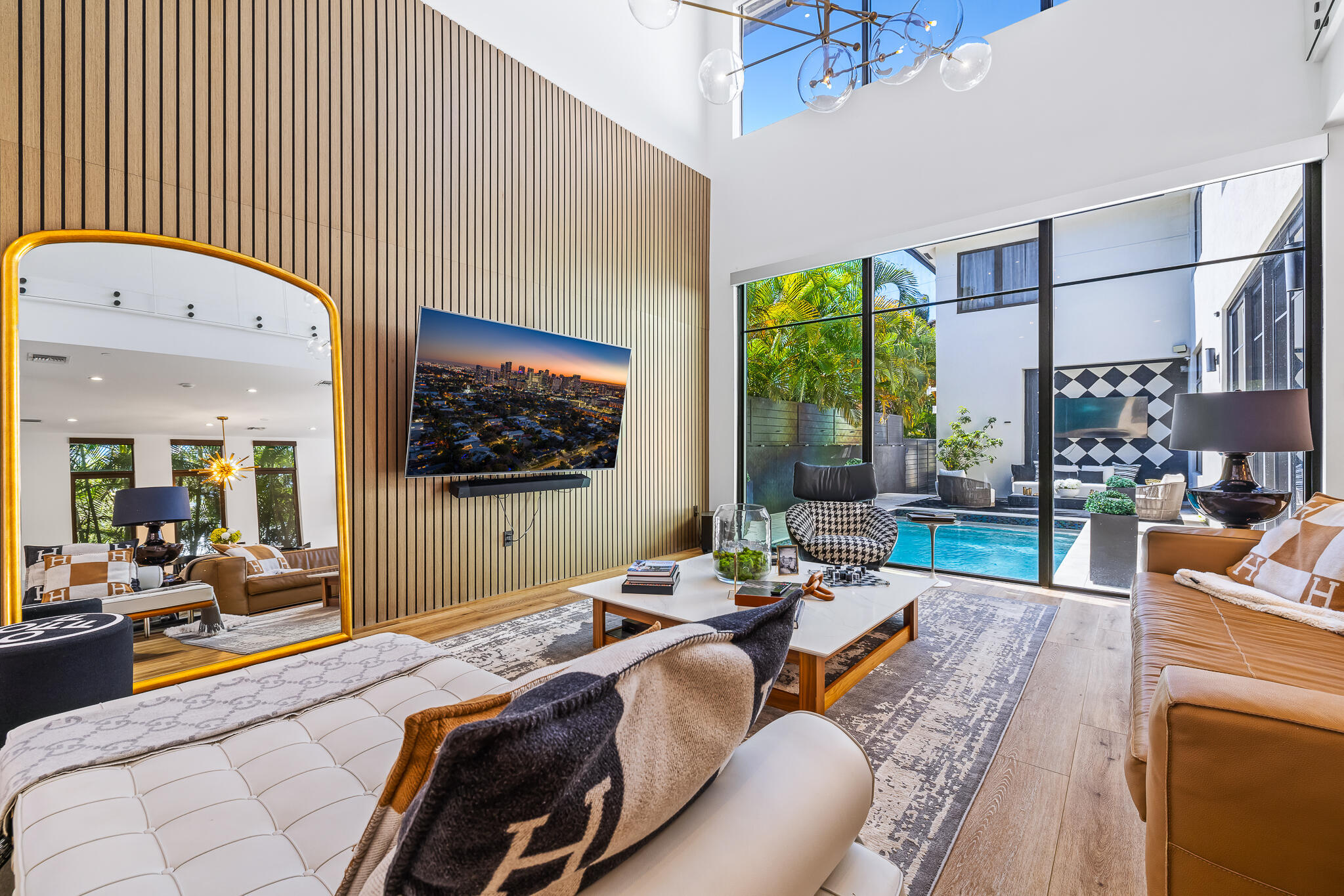 549 NE 10TH, Fort Lauderdale FL 33301