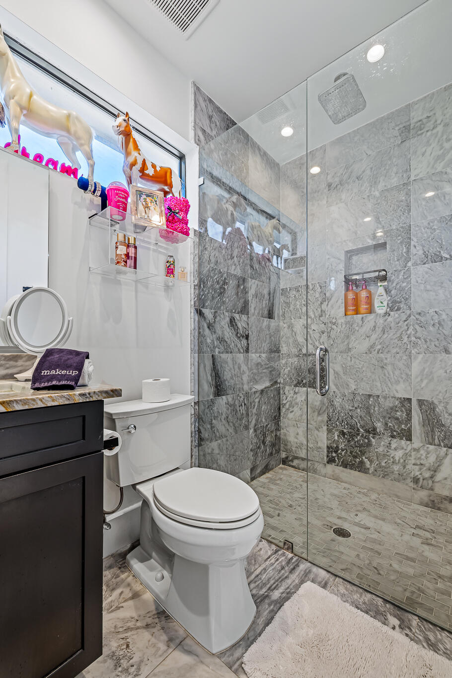 549 NE 10TH, Fort Lauderdale FL 33301