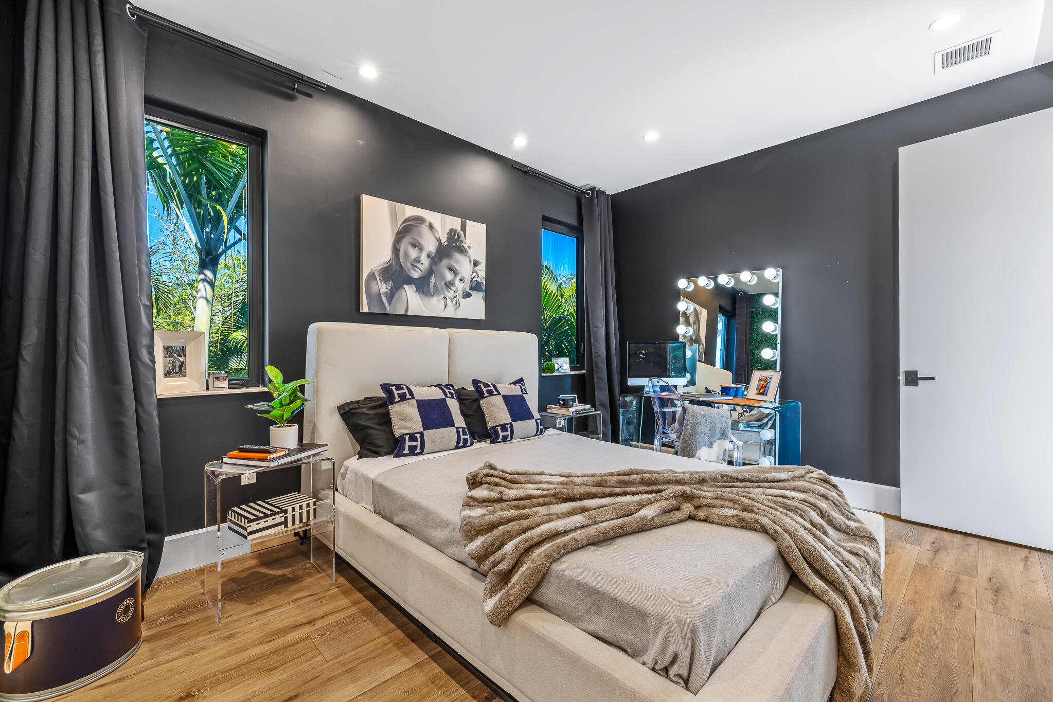 549 NE 10TH, Fort Lauderdale FL 33301