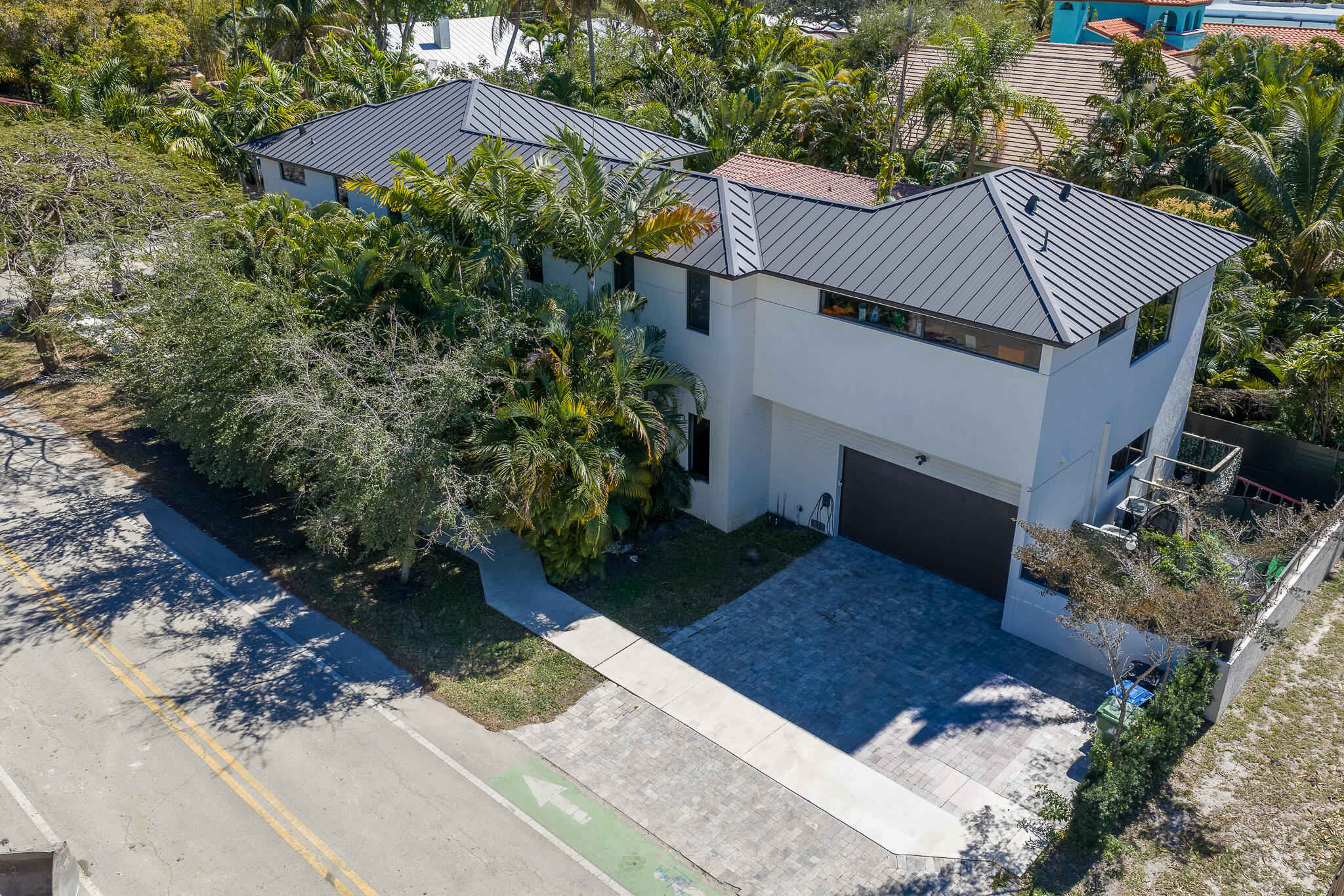 549 NE 10TH, Fort Lauderdale FL 33301