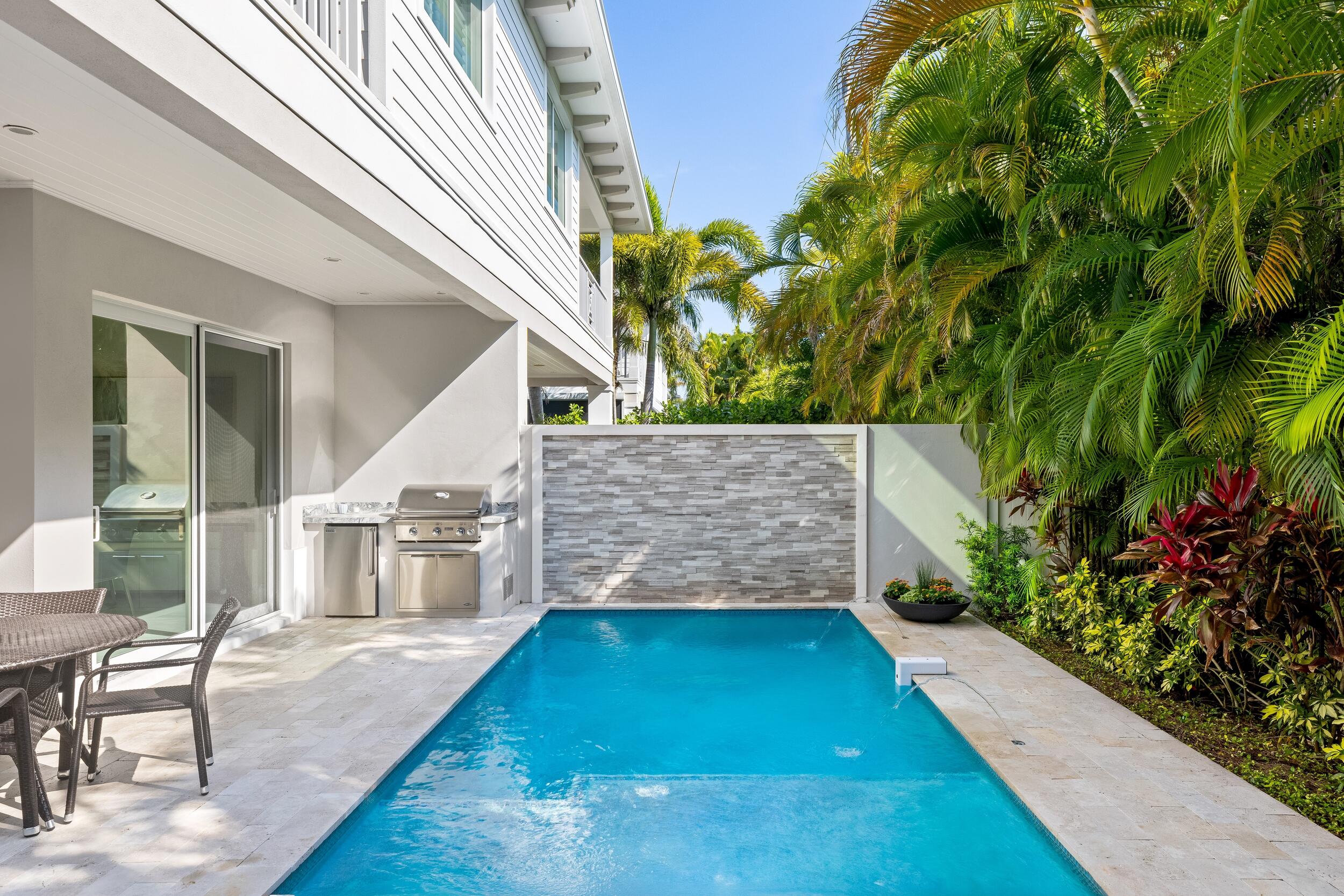444 NE Wavecrest, Boca Raton FL 33432