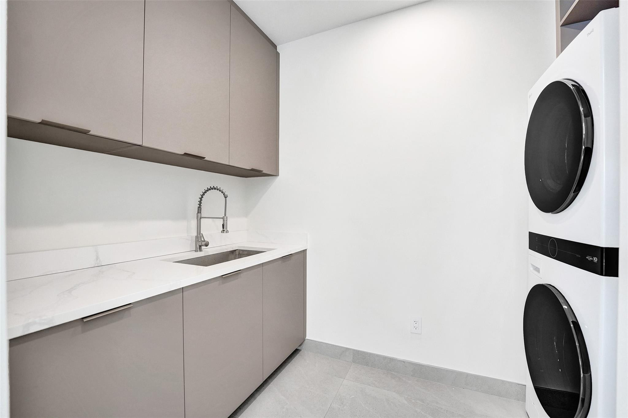 1525 NE 15TH, Fort Lauderdale FL 33304