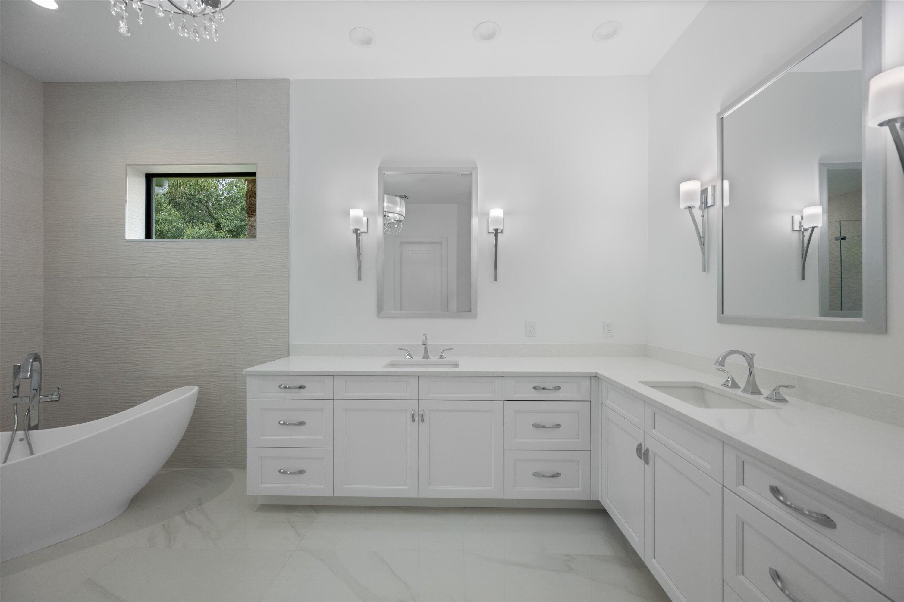 1712 Mayacoo Lakes, West Palm Beach FL 33411
