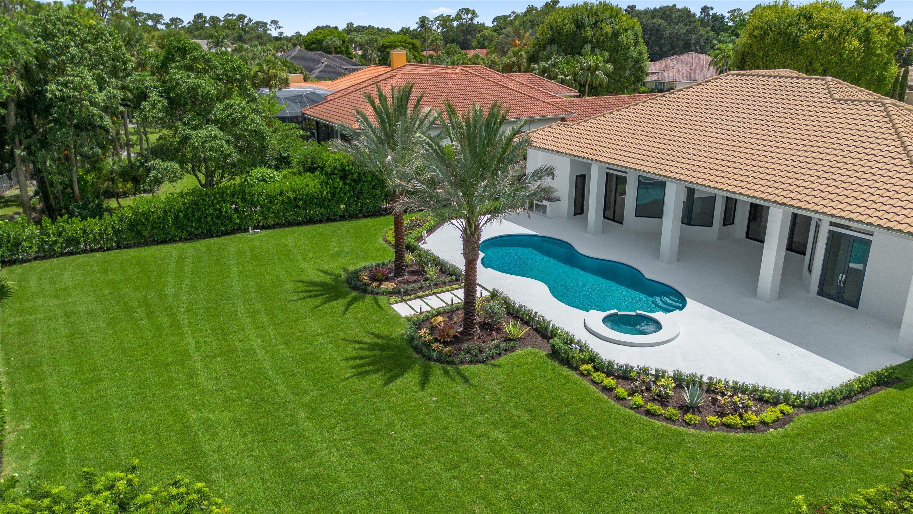 1712 Mayacoo Lakes, West Palm Beach FL 33411
