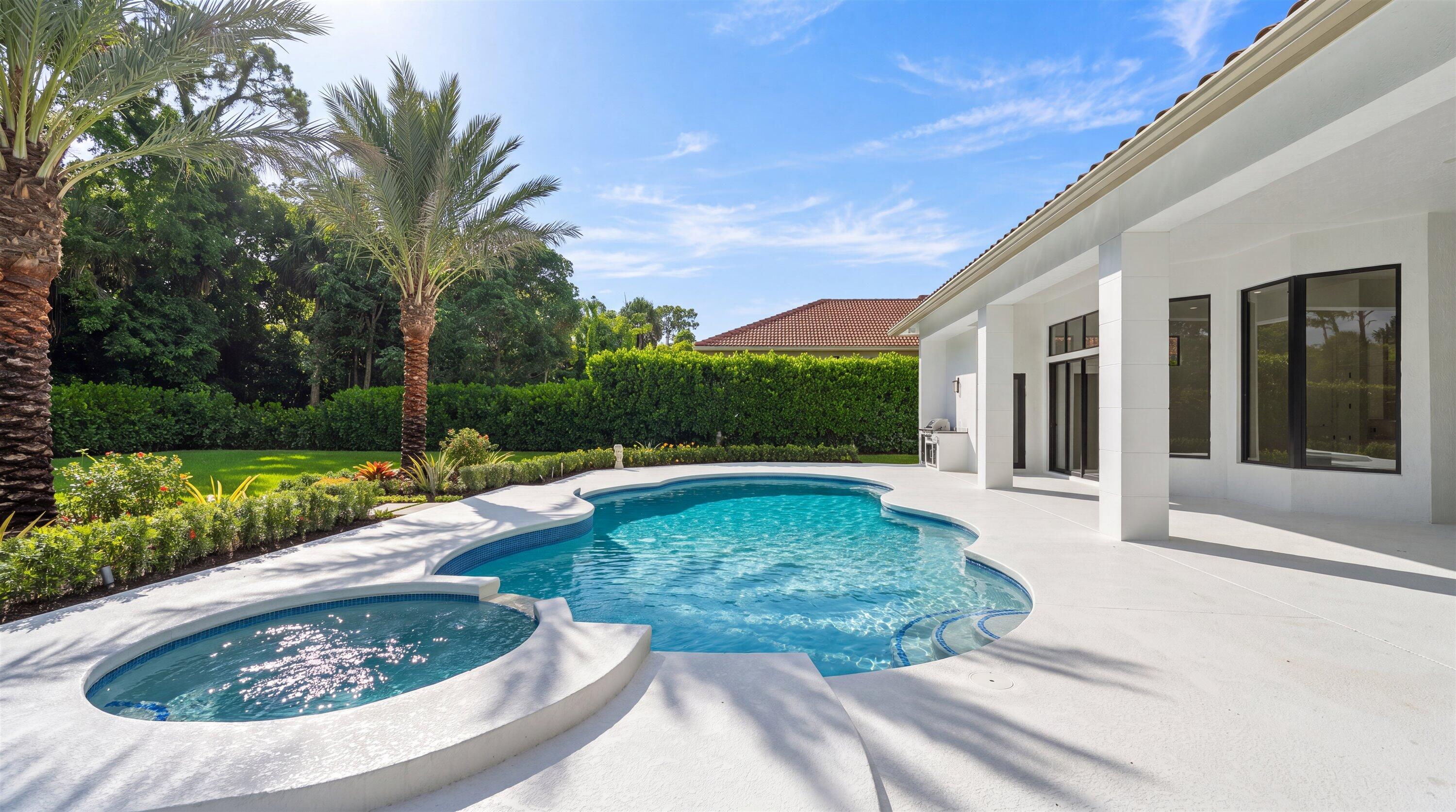 1712 Mayacoo Lakes, West Palm Beach FL 33411