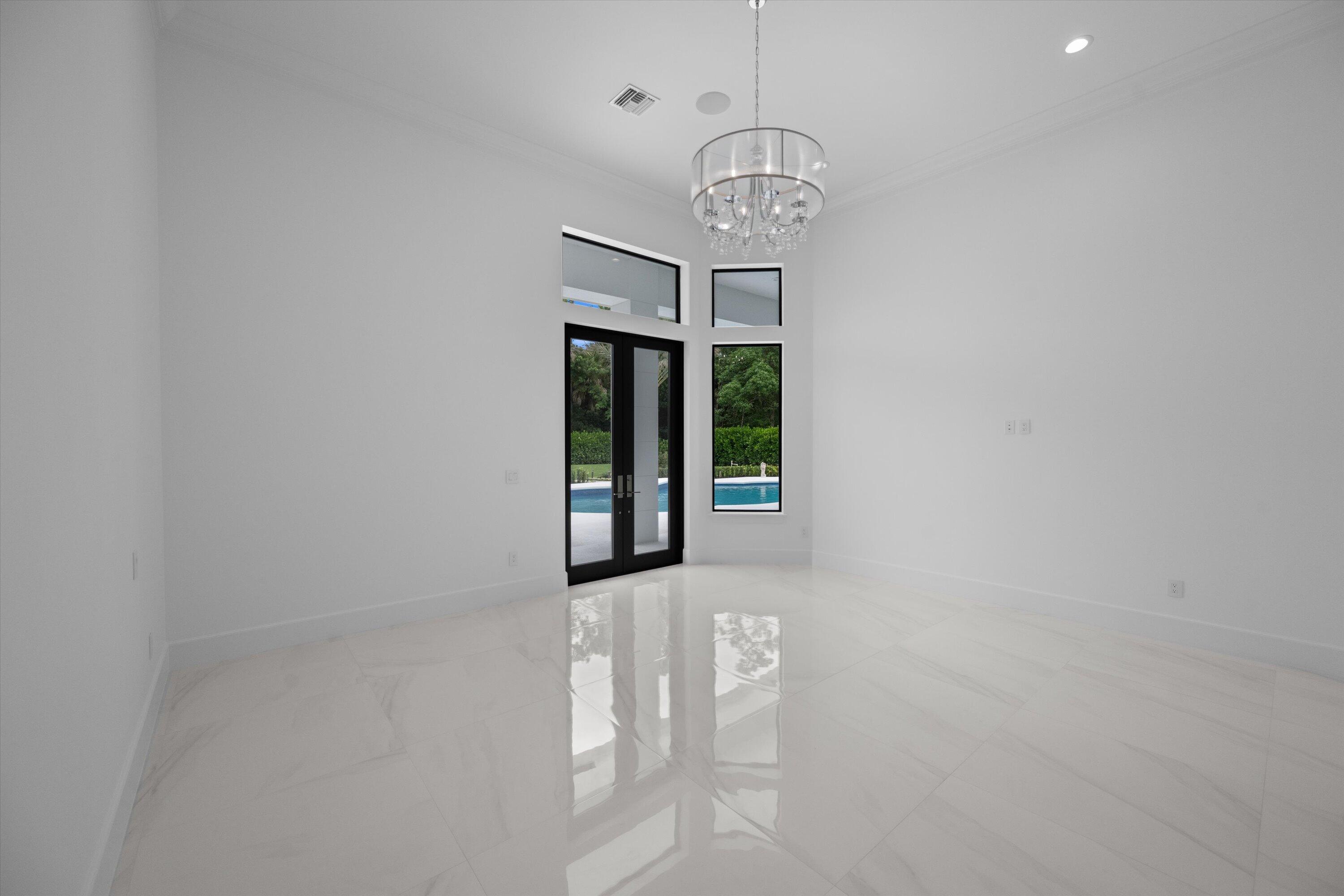 1712 Mayacoo Lakes, West Palm Beach FL 33411