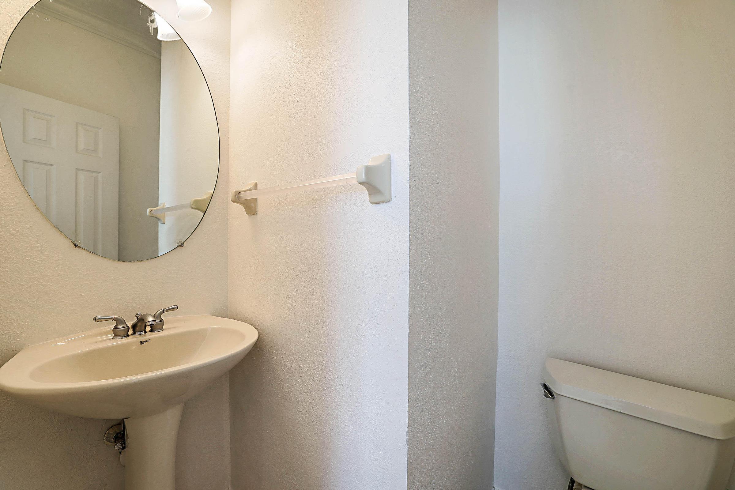 241 E THATCH PALM, Jupiter FL 33458