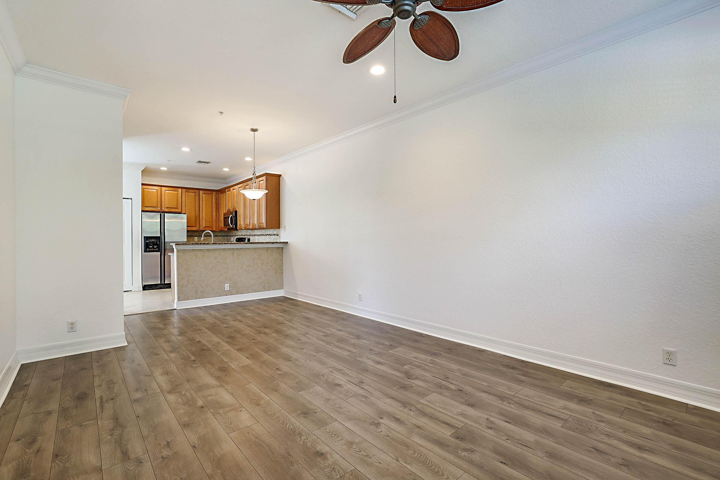 241 E THATCH PALM, Jupiter FL 33458