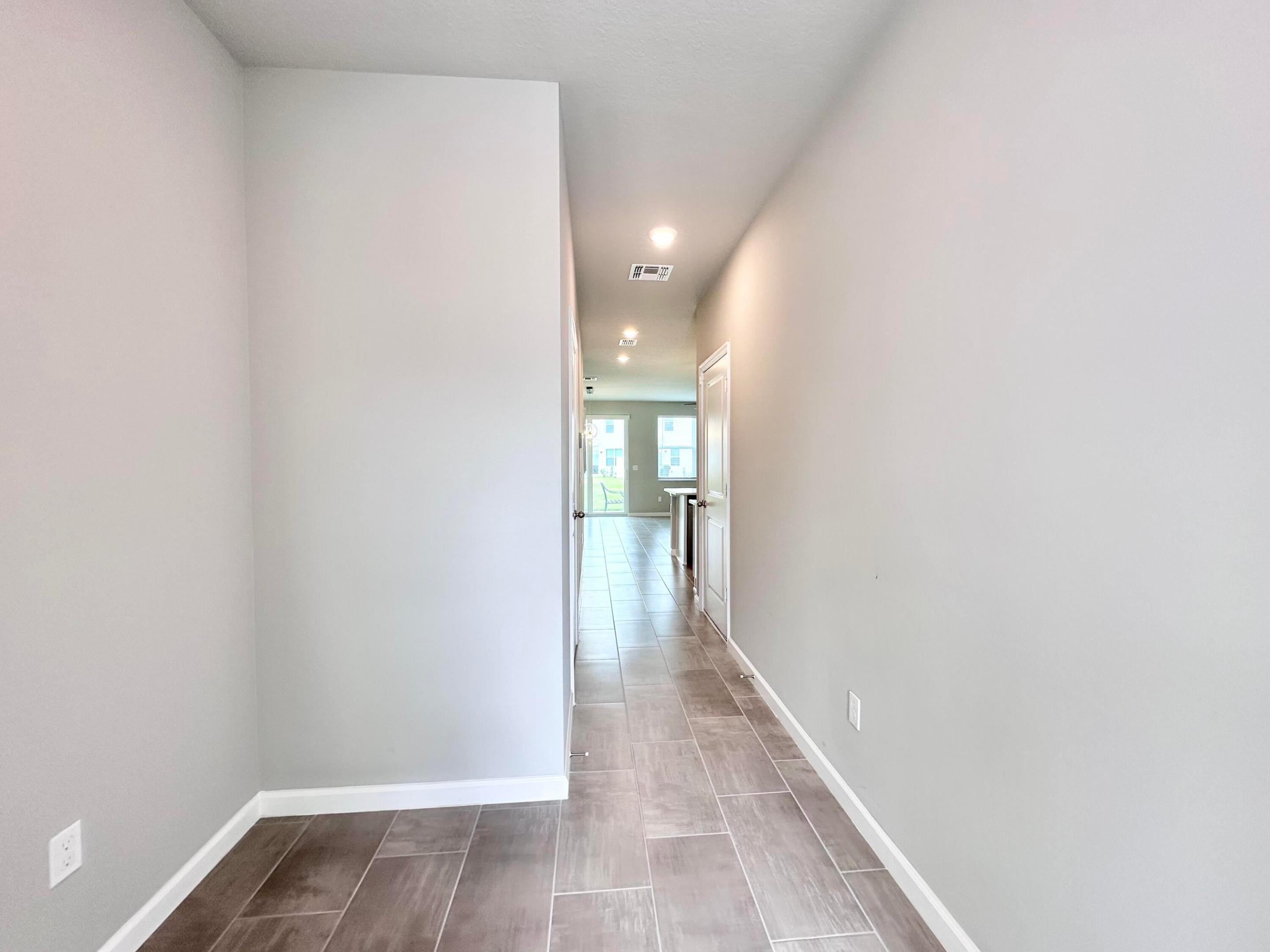 1733 Lindley, West Palm Beach FL 33407