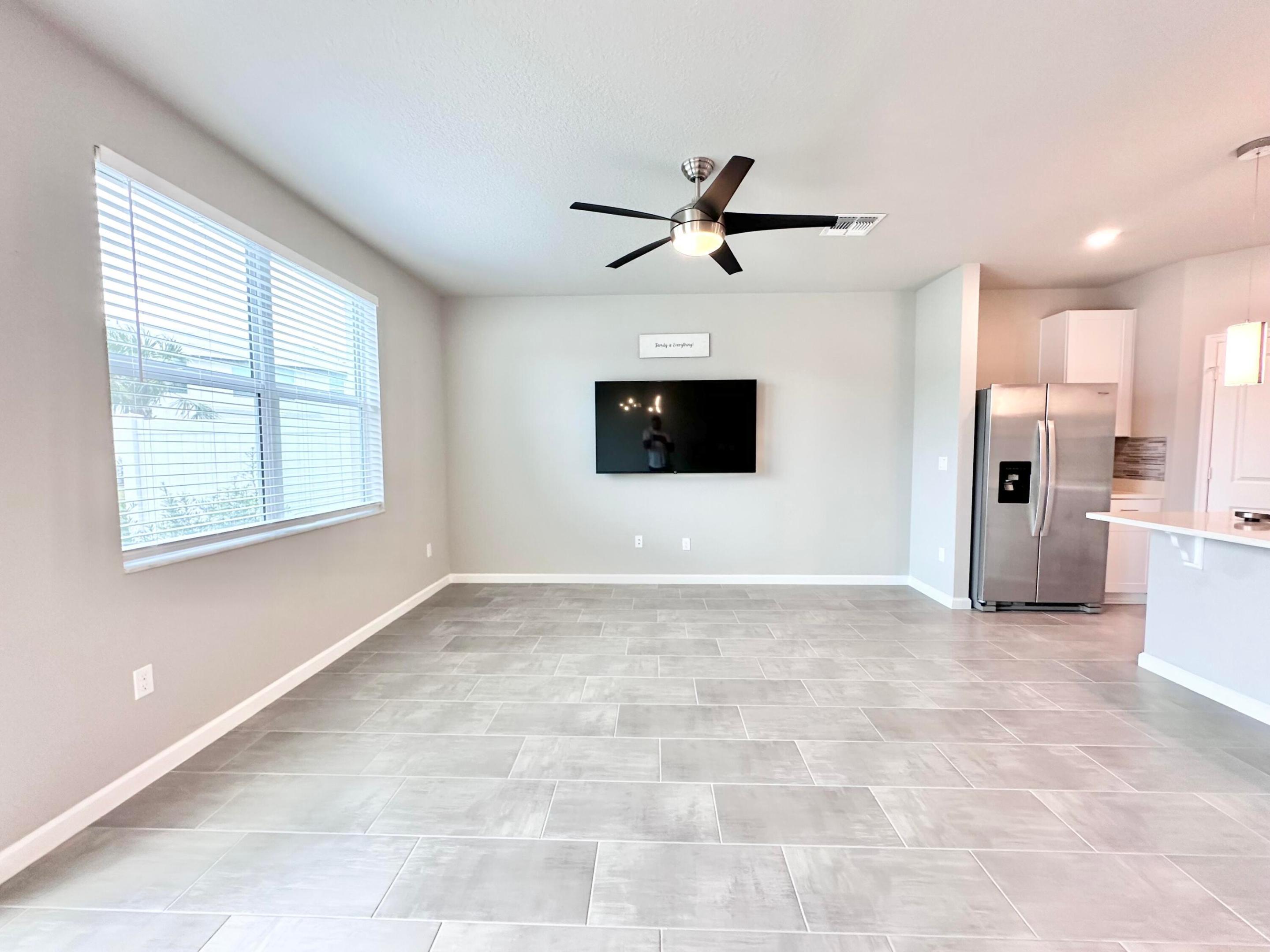 1733 Lindley, West Palm Beach FL 33407