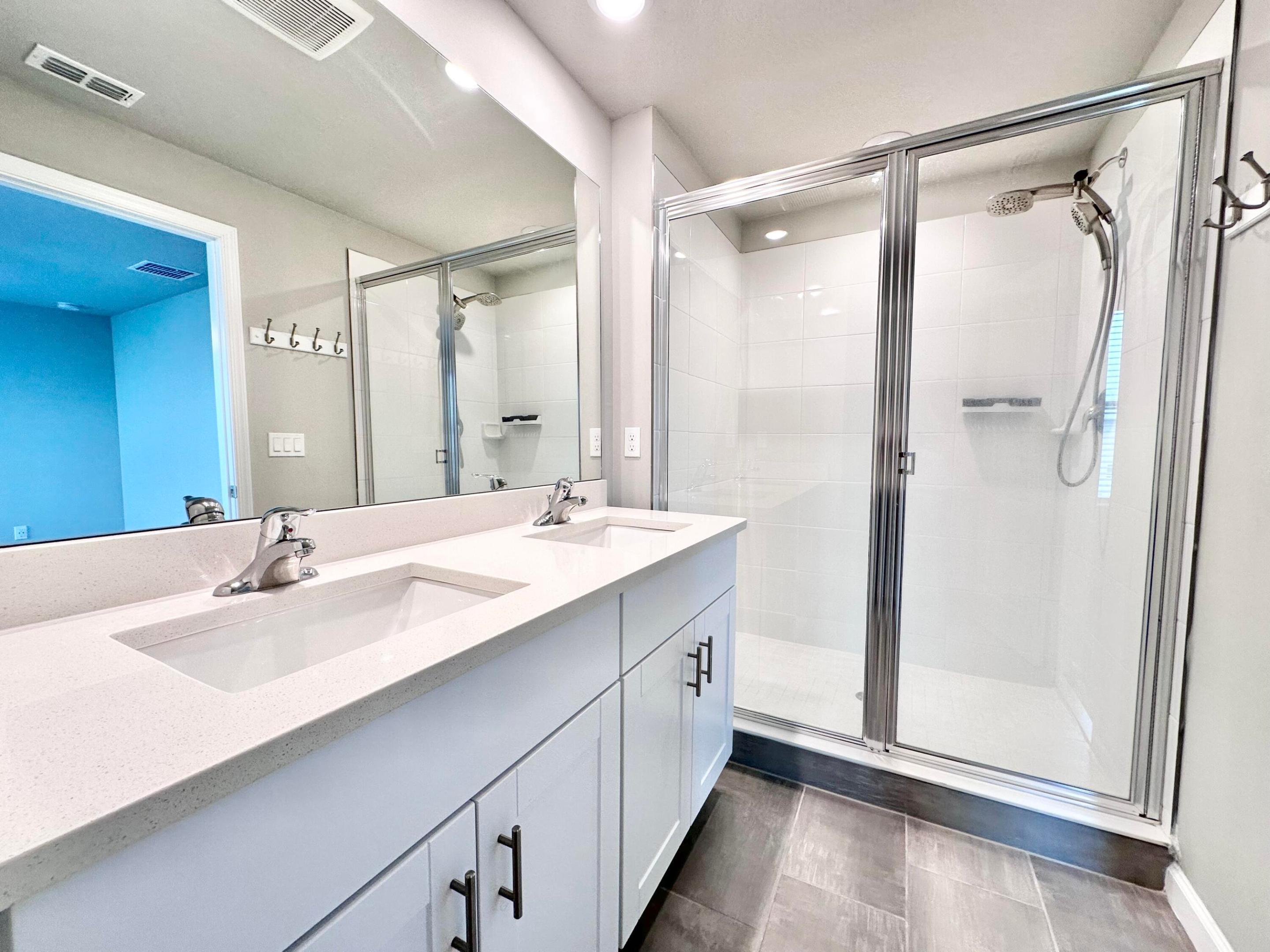 1733 Lindley, West Palm Beach FL 33407