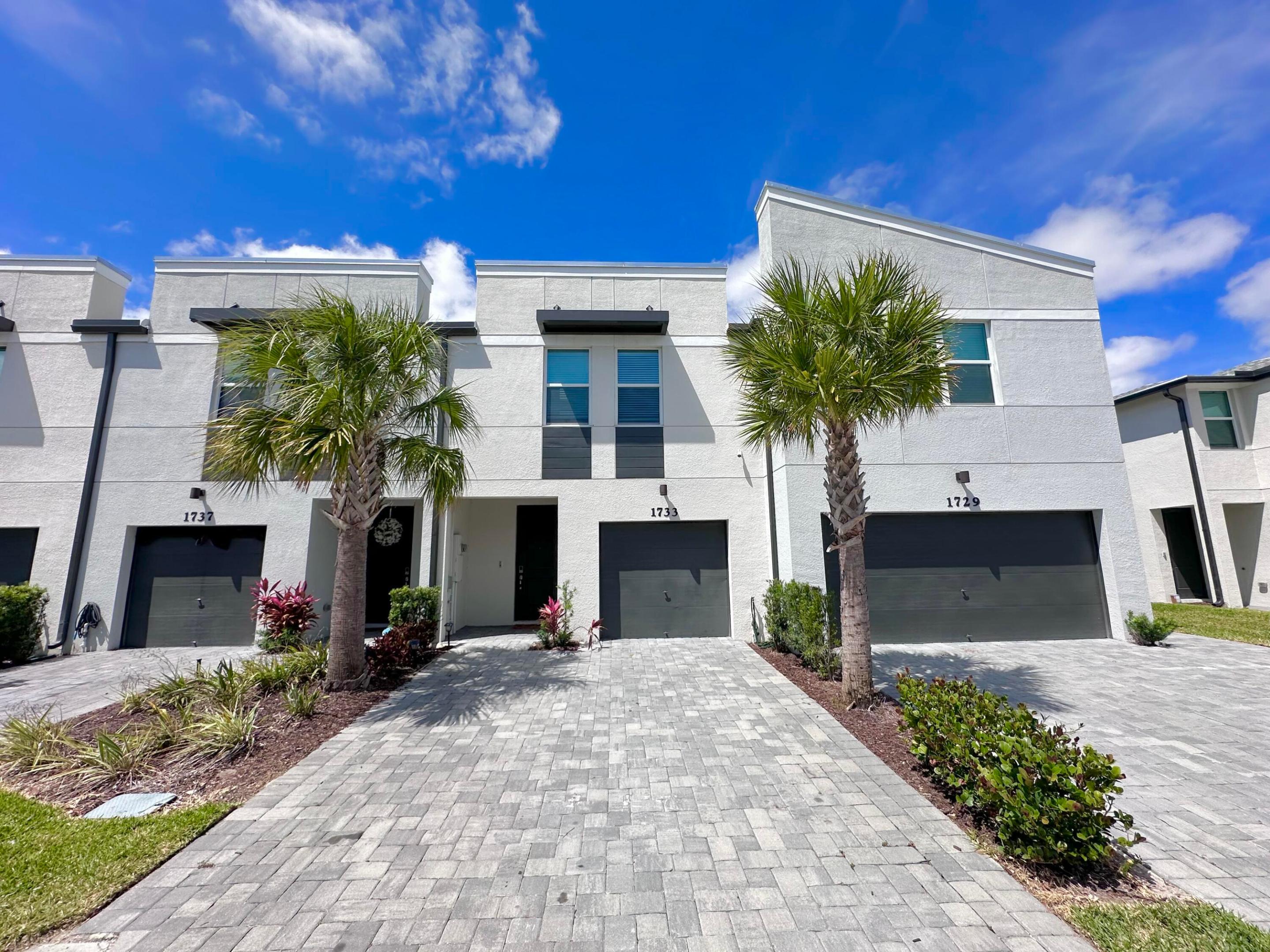 1733 Lindley, West Palm Beach FL 33407