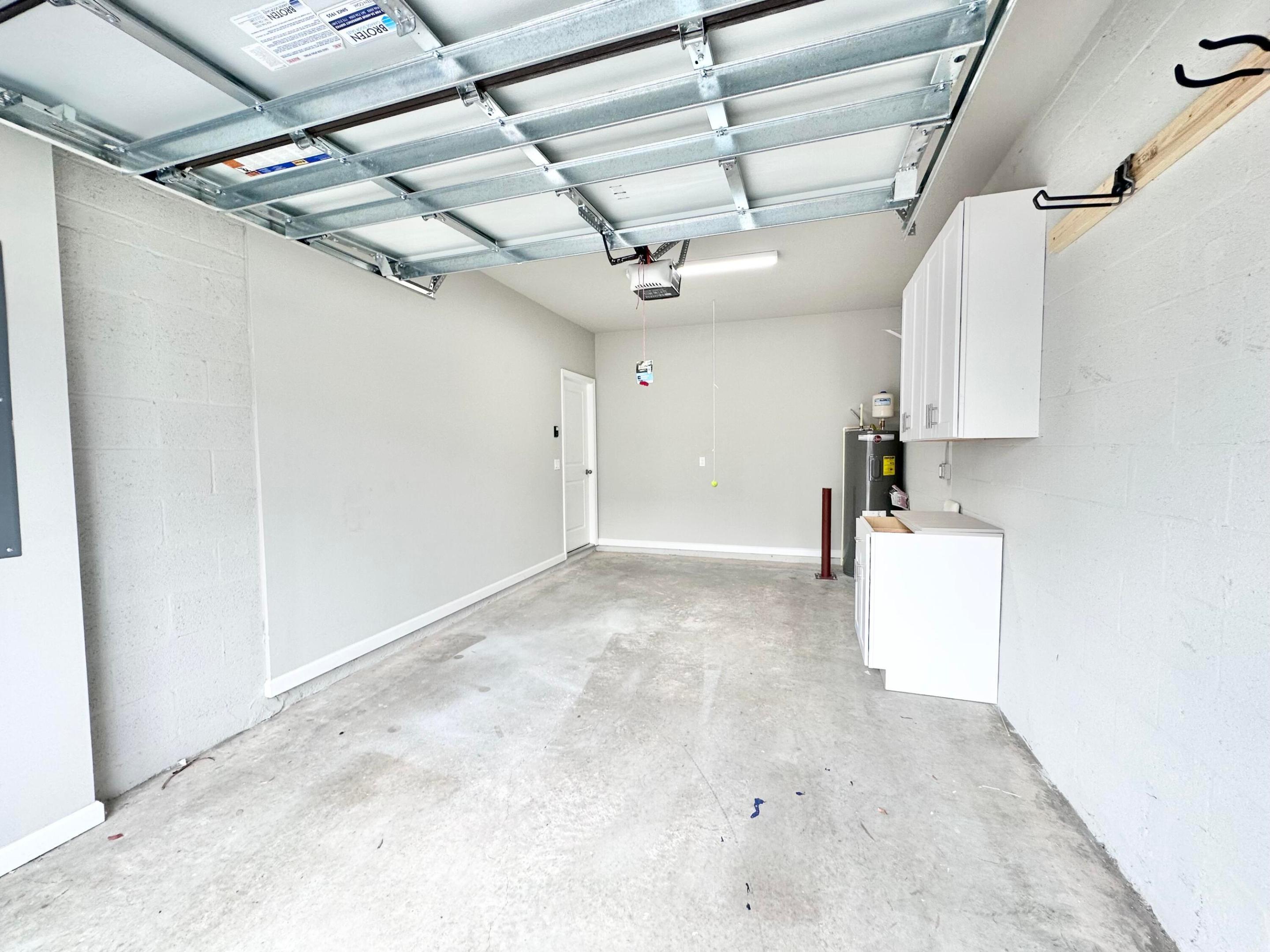 1733 Lindley, West Palm Beach FL 33407