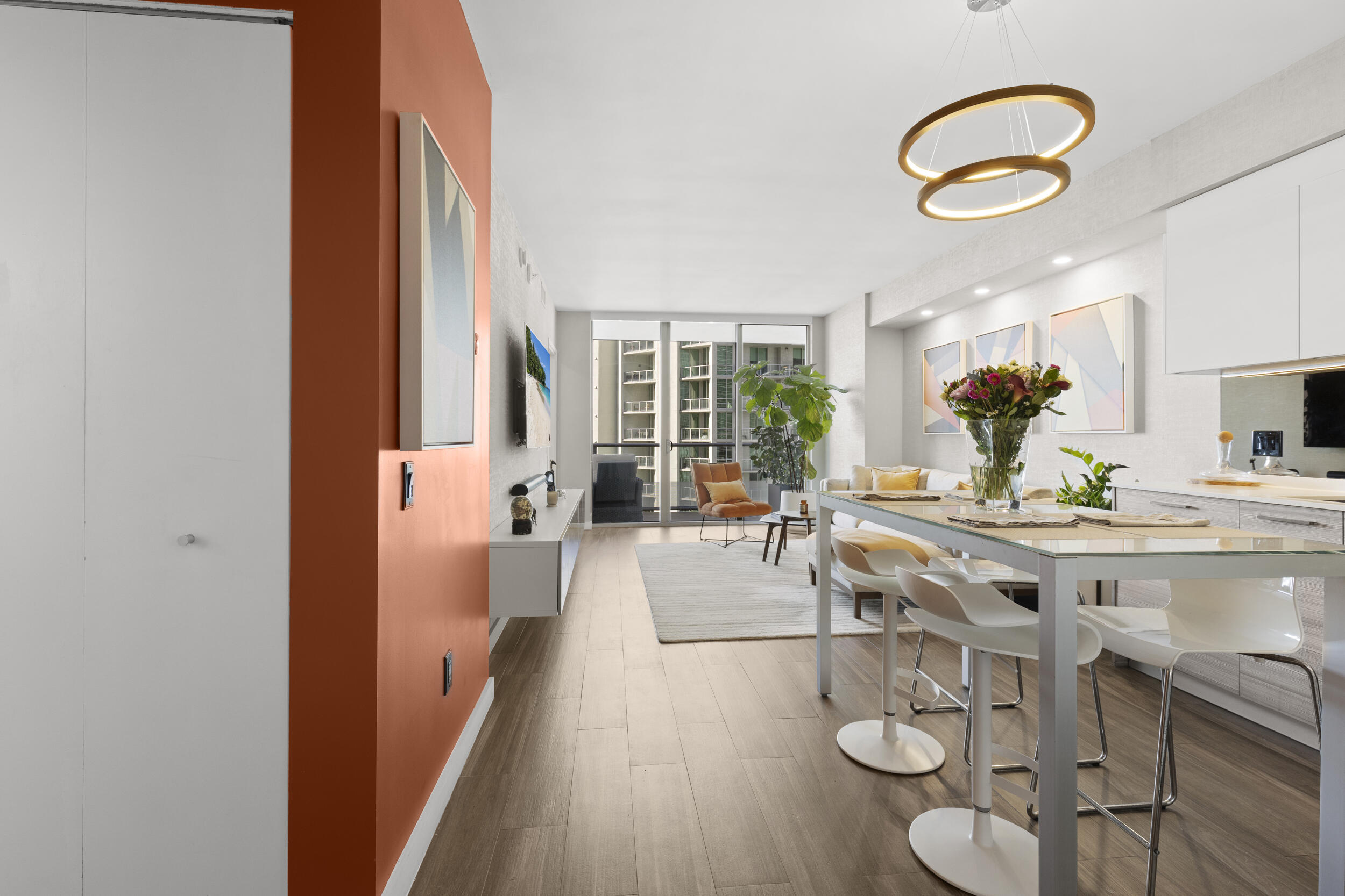 1300 BRICKELL BAY #2105, Miami FL 33131