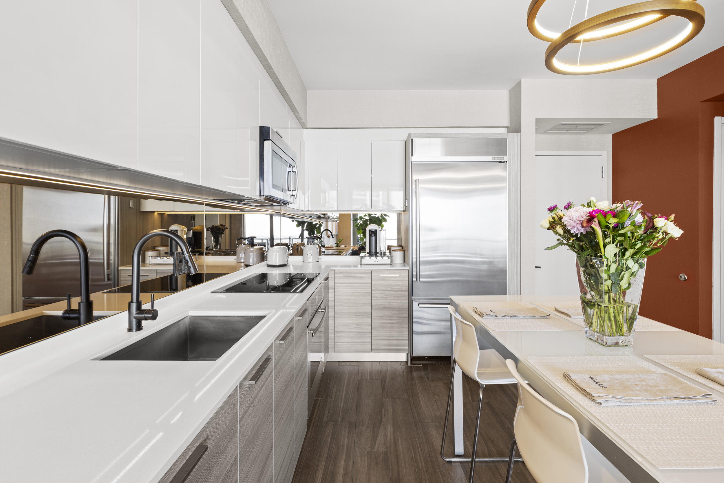 1300 BRICKELL BAY #2105, Miami FL 33131