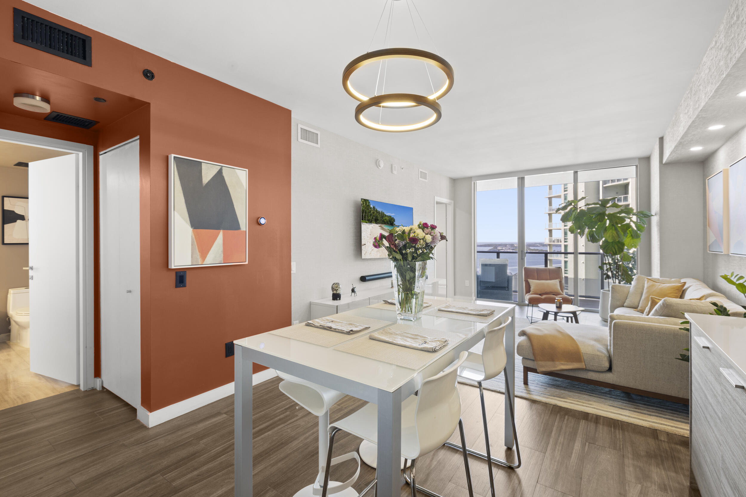 1300 BRICKELL BAY #2105, Miami FL 33131