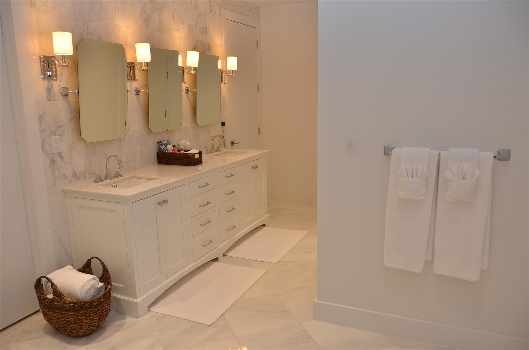 80 HENDRICKS #302, Fort Lauderdale FL 33301