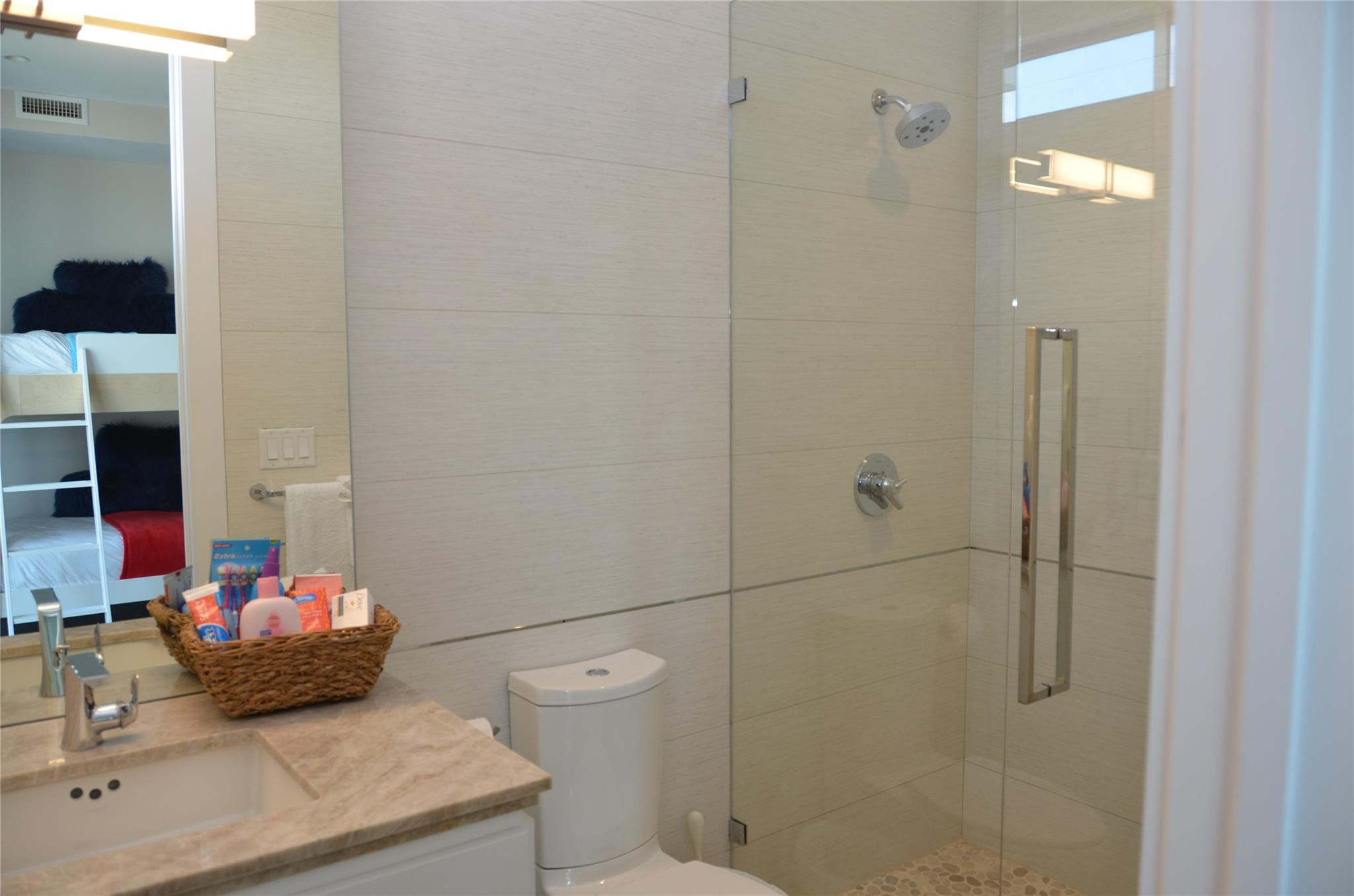 80 HENDRICKS #302, Fort Lauderdale FL 33301