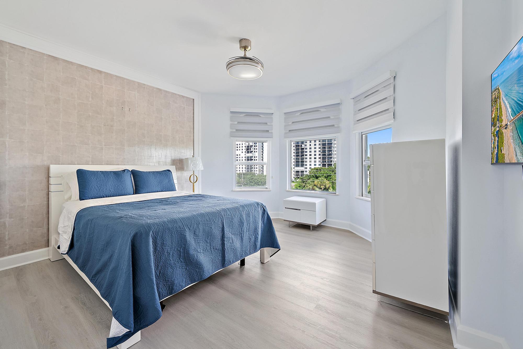 2070 N Ocean #PH4, Boca Raton FL 33431