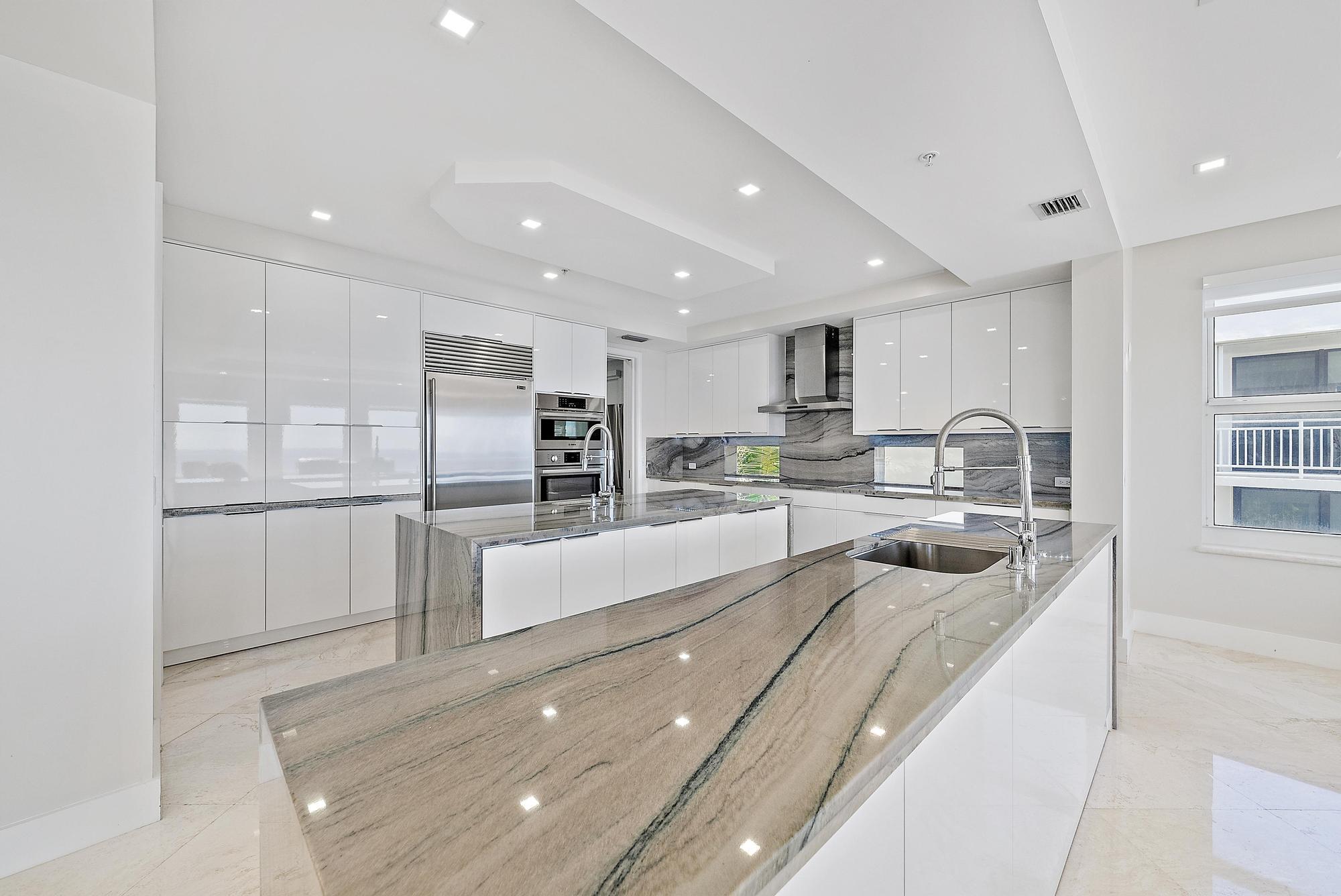 2070 N Ocean #PH4, Boca Raton FL 33431