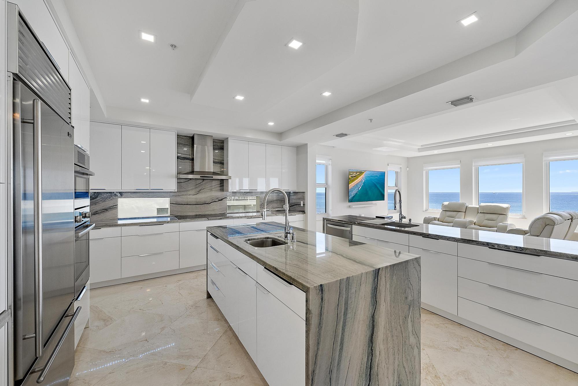 2070 N Ocean #PH4, Boca Raton FL 33431