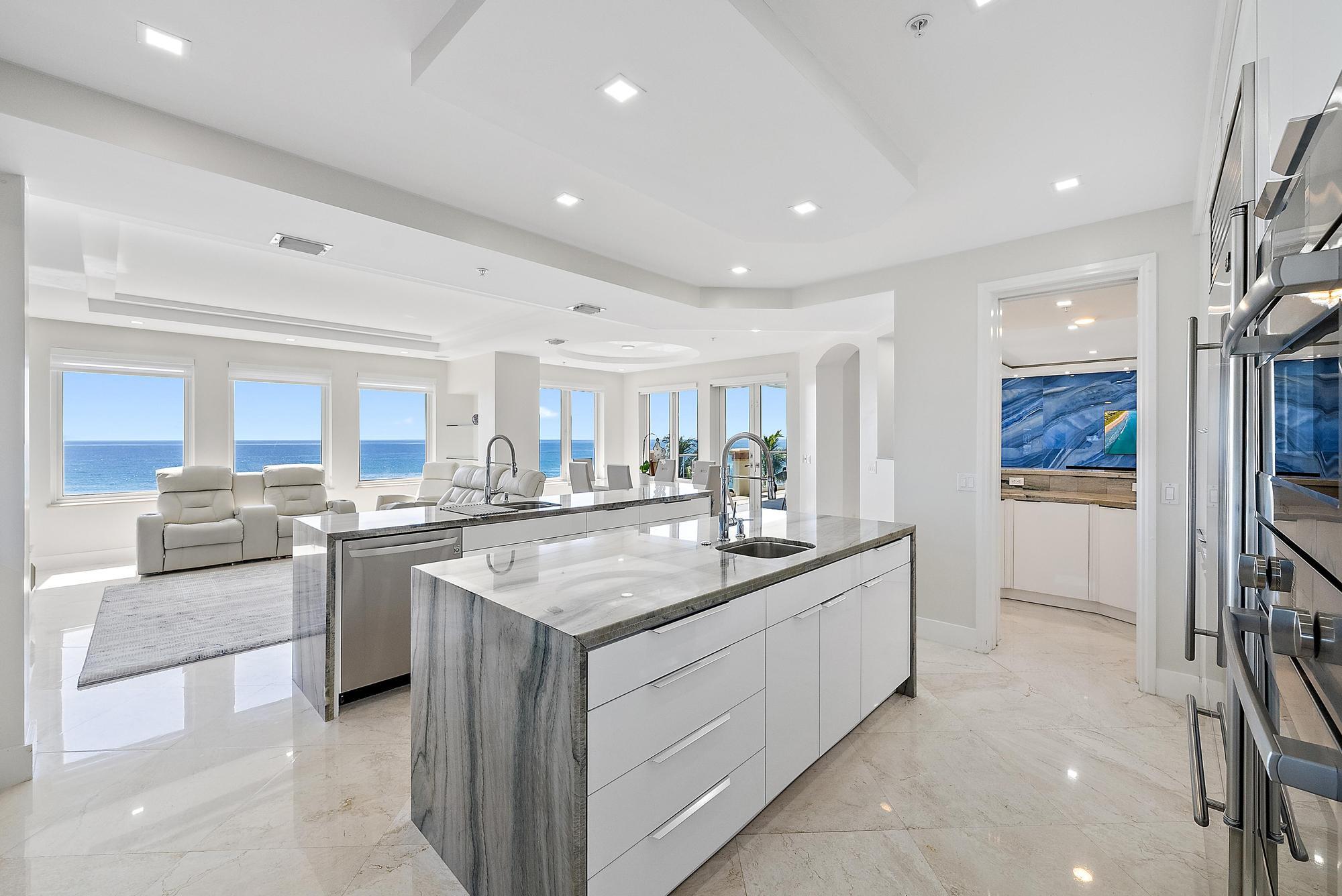 2070 N Ocean #PH4, Boca Raton FL 33431