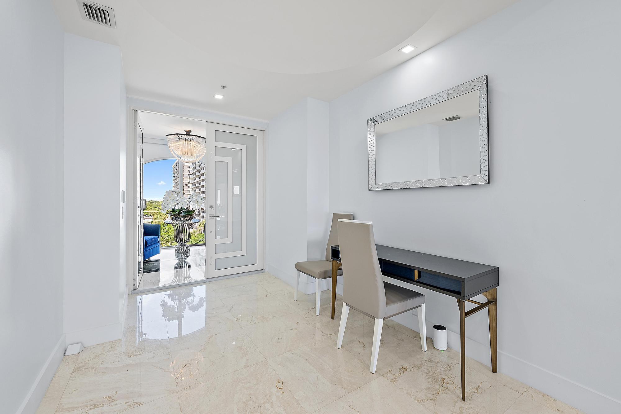 2070 N Ocean #PH4, Boca Raton FL 33431