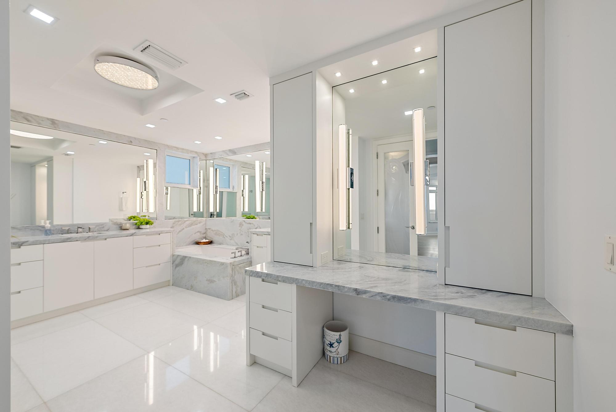 2070 N Ocean #PH4, Boca Raton FL 33431