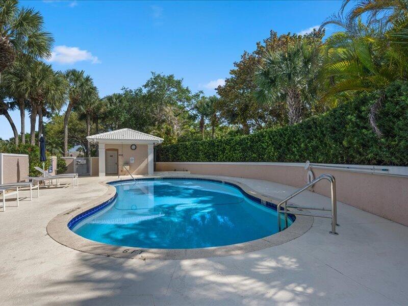 17104 Crossgate, Jupiter FL 33477