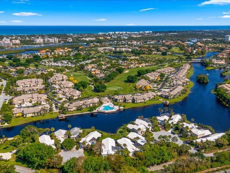 17104 Crossgate, Jupiter FL 33477