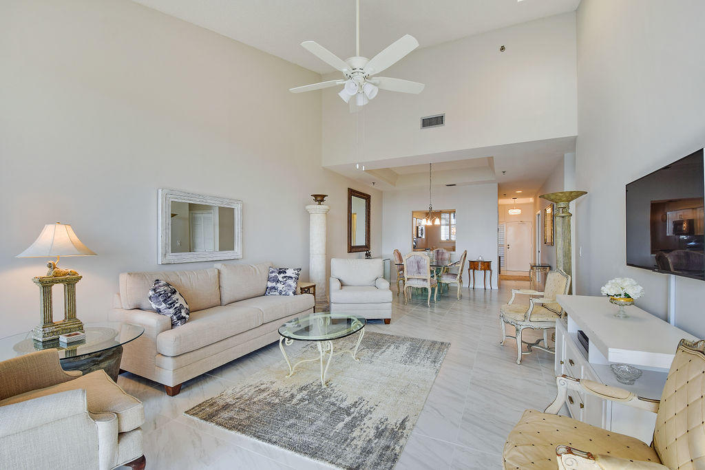 11370 Twelve Oaks #614, North Palm Beach FL 33408