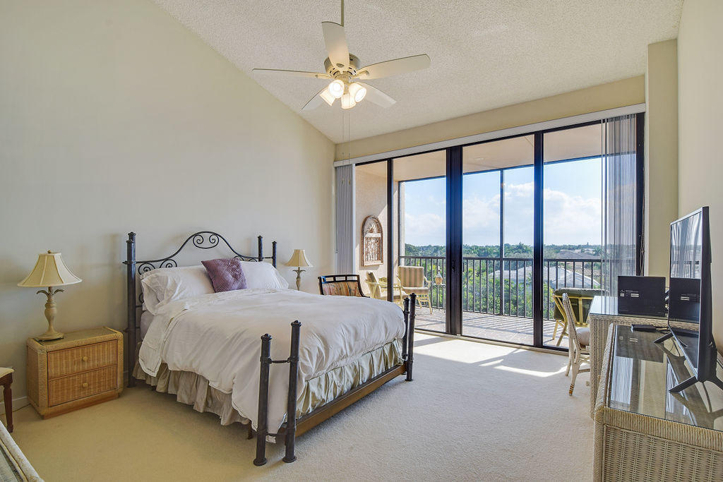 11370 Twelve Oaks #614, North Palm Beach FL 33408