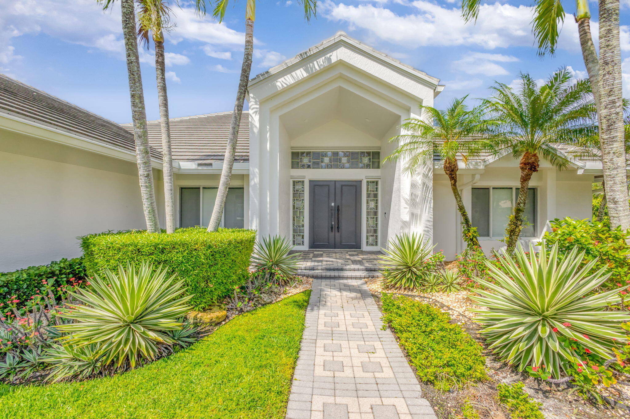 11 MARLWOOD, Palm Beach Gardens FL 33418
