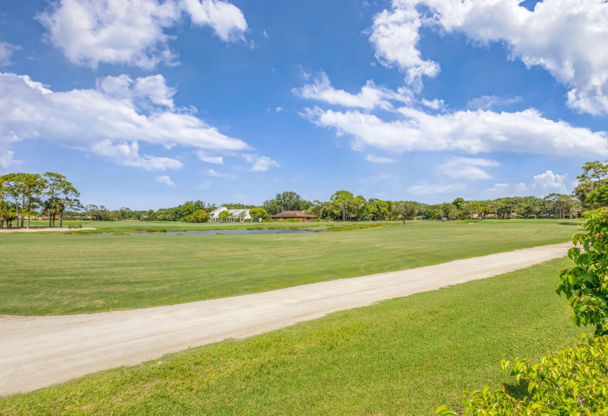 11 MARLWOOD, Palm Beach Gardens FL 33418