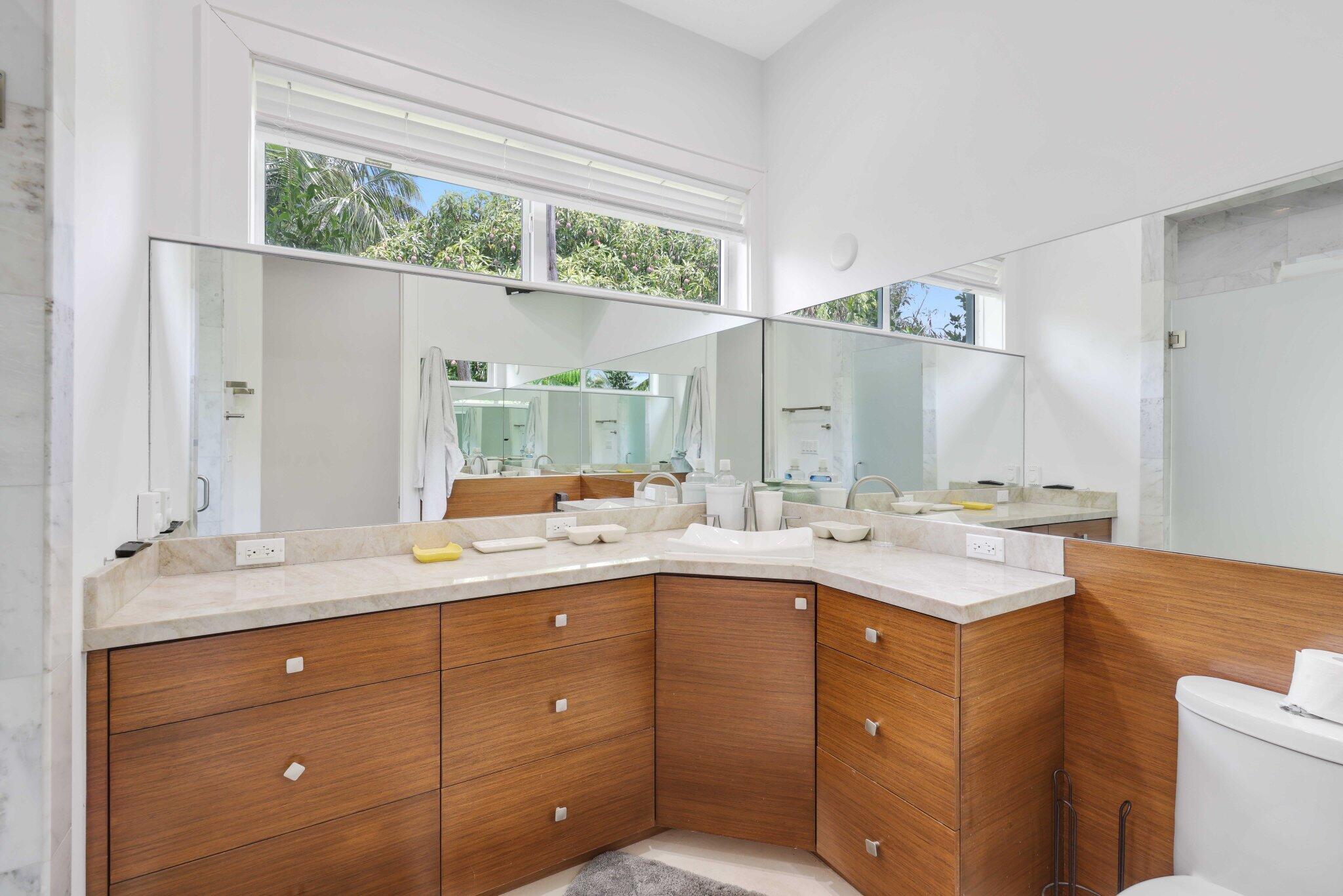 12 Sylvan, Fort Lauderdale FL 33316