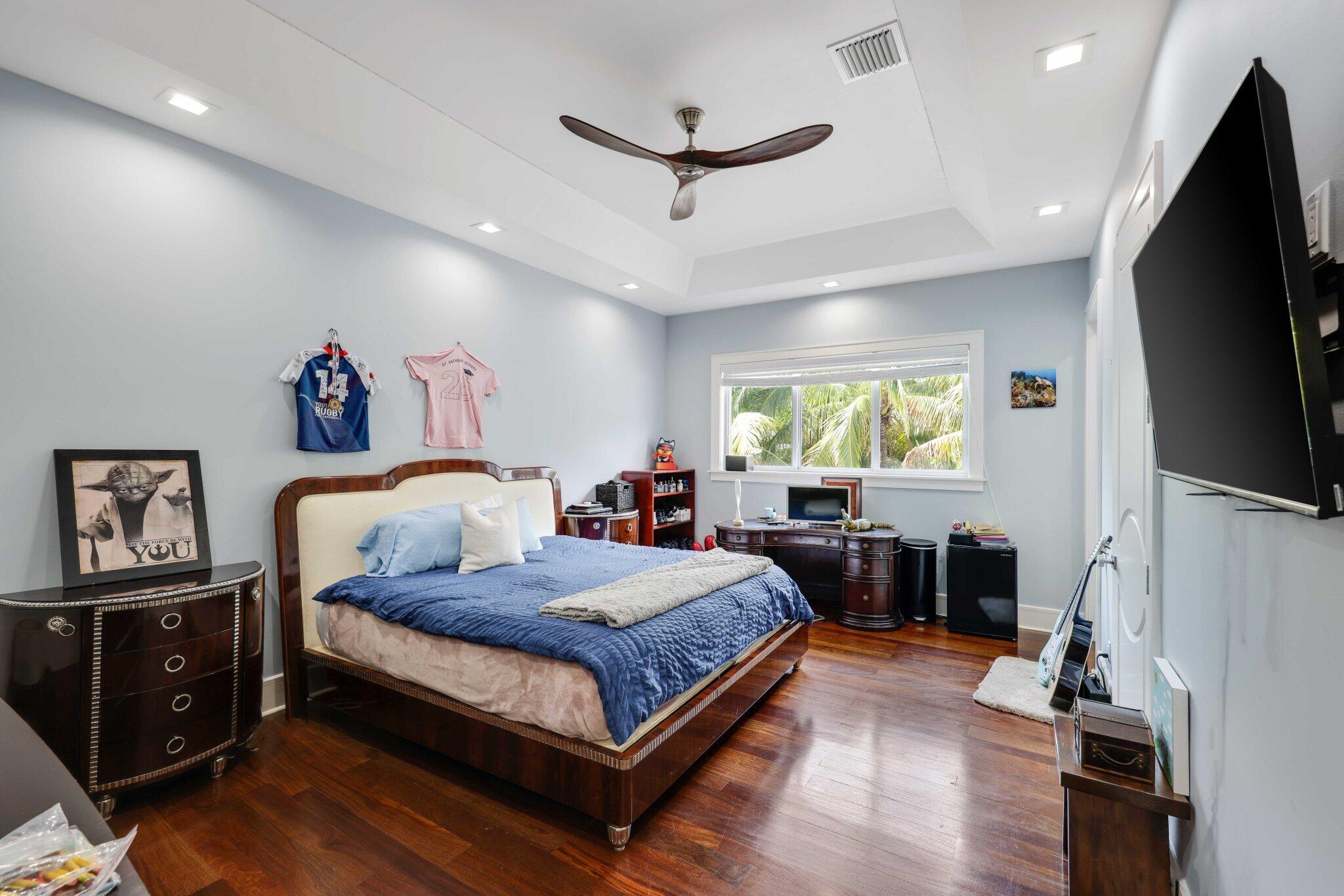 12 Sylvan, Fort Lauderdale FL 33316