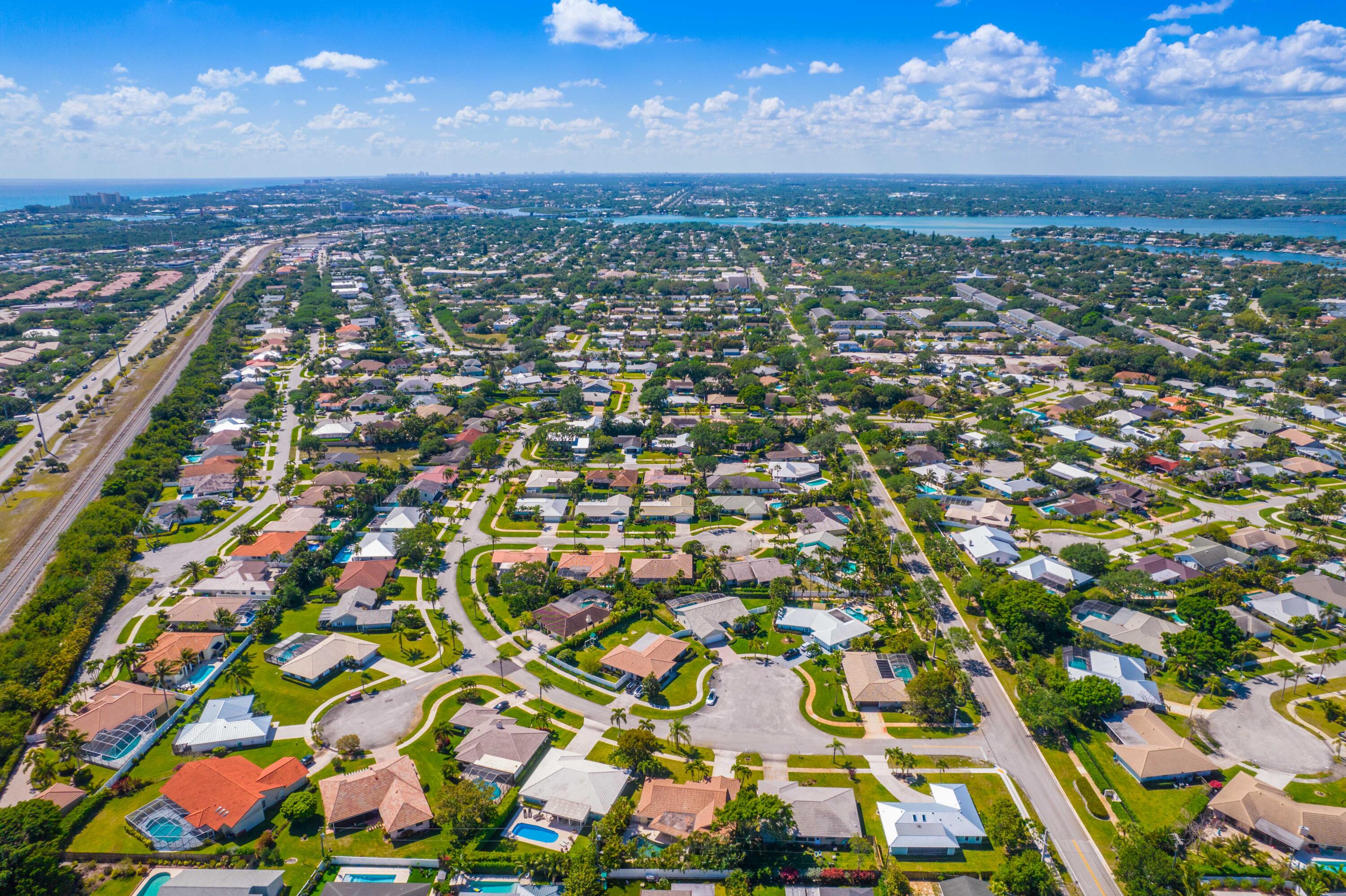88 Pinehill, Tequesta FL 33469