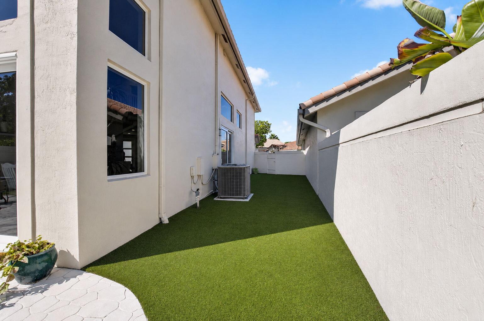 5338 NW 26th, Boca Raton FL 33496