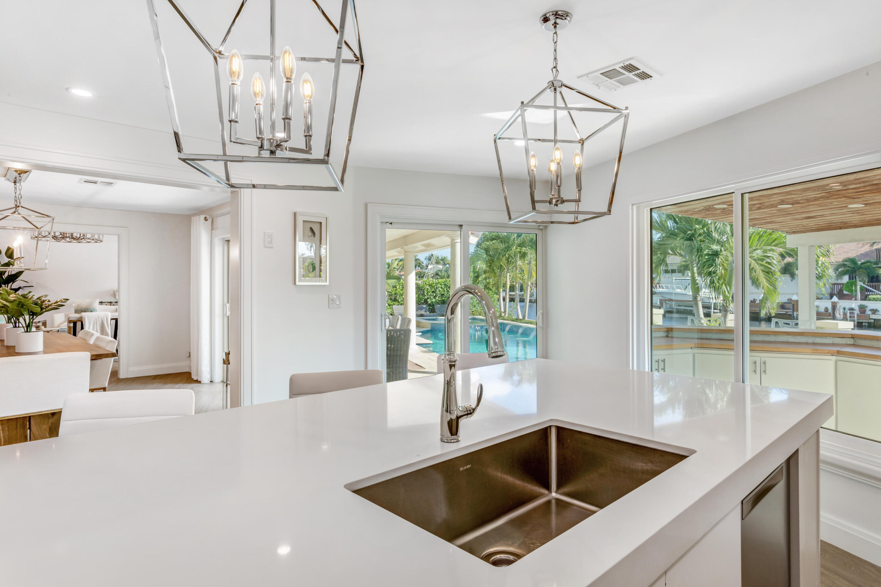904 HYACINTH, Delray Beach FL 33483
