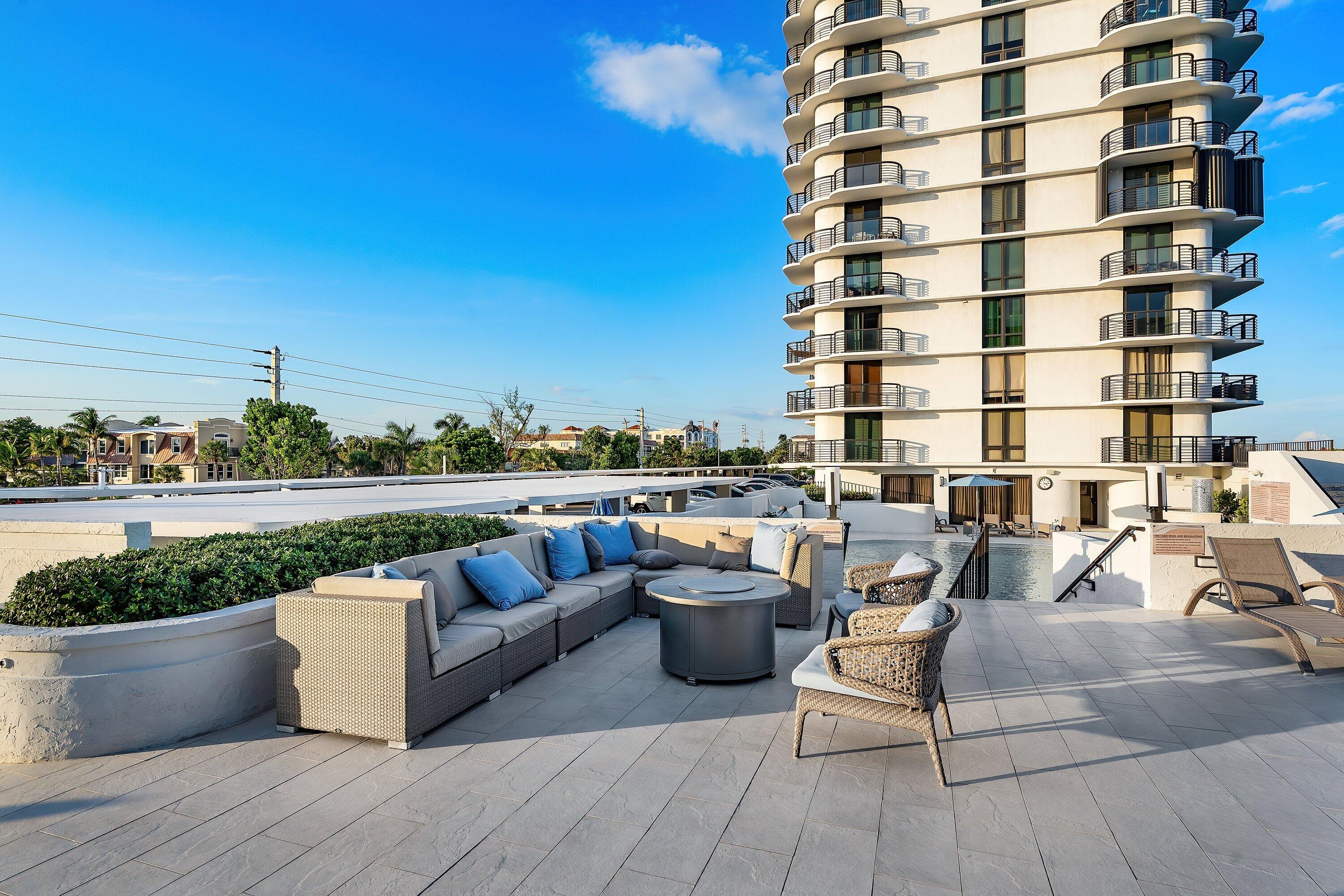 250 S OCEAN #8F, Boca Raton FL 33432