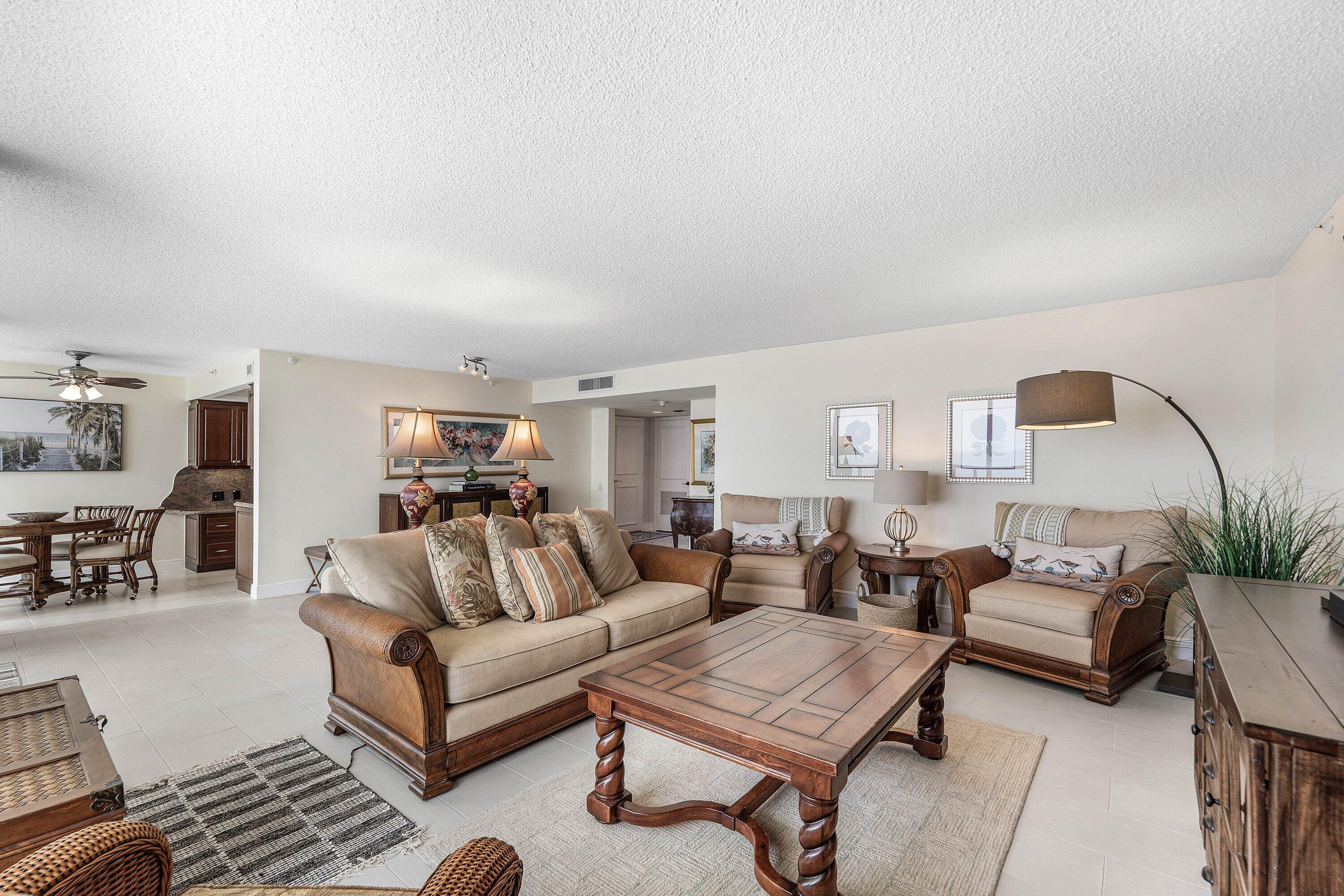 250 S OCEAN #8F, Boca Raton FL 33432