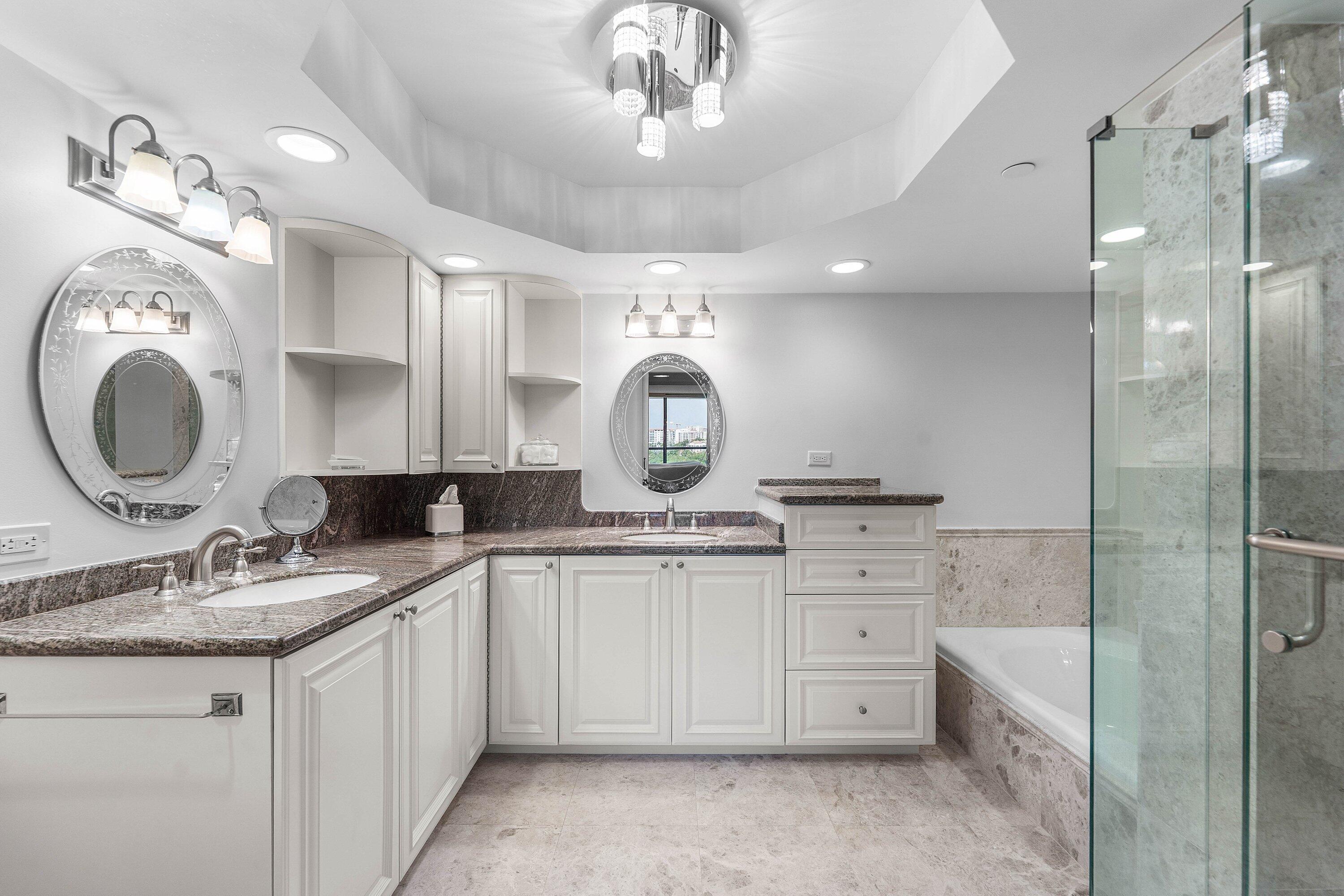250 S OCEAN #8F, Boca Raton FL 33432