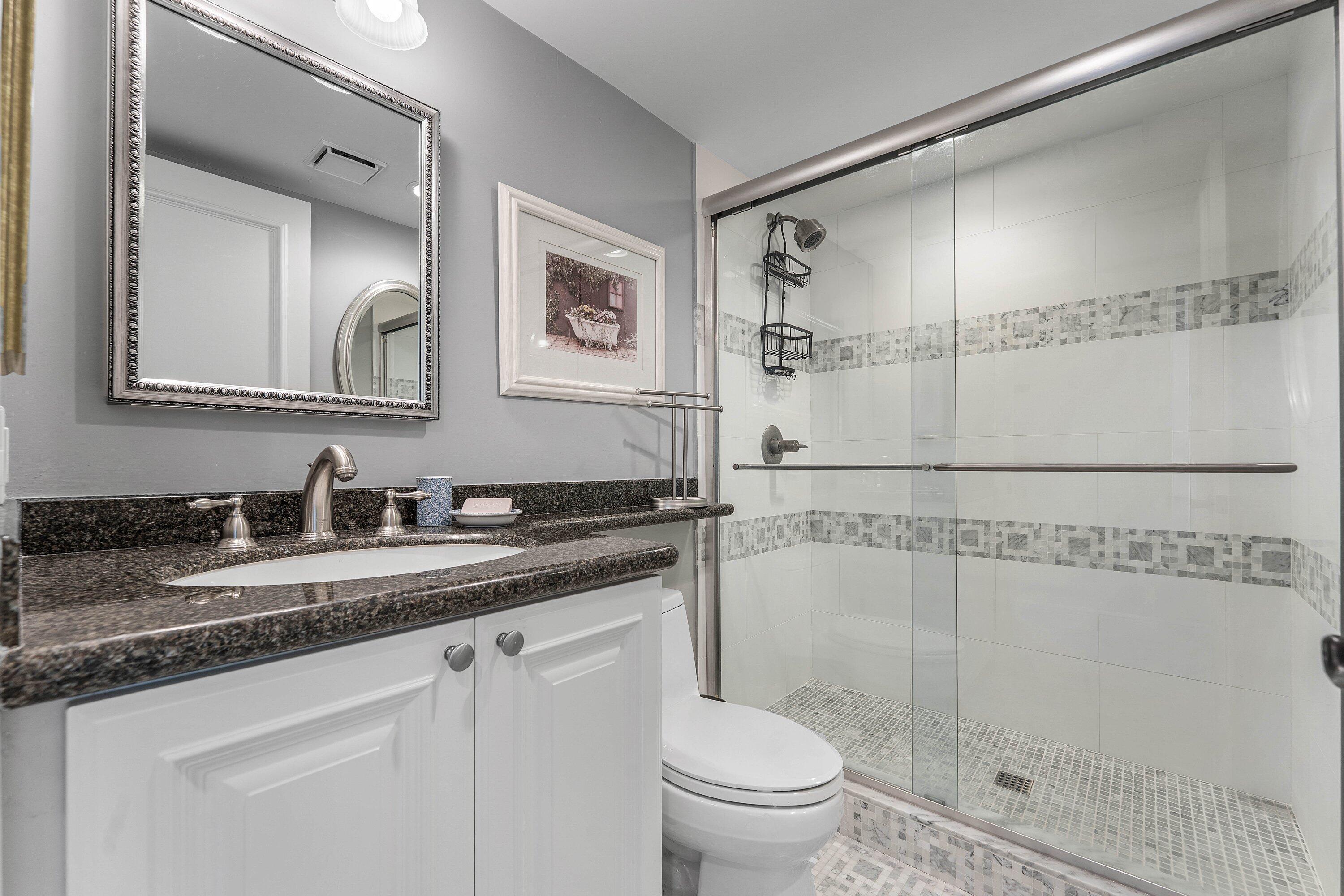 250 S OCEAN #8F, Boca Raton FL 33432