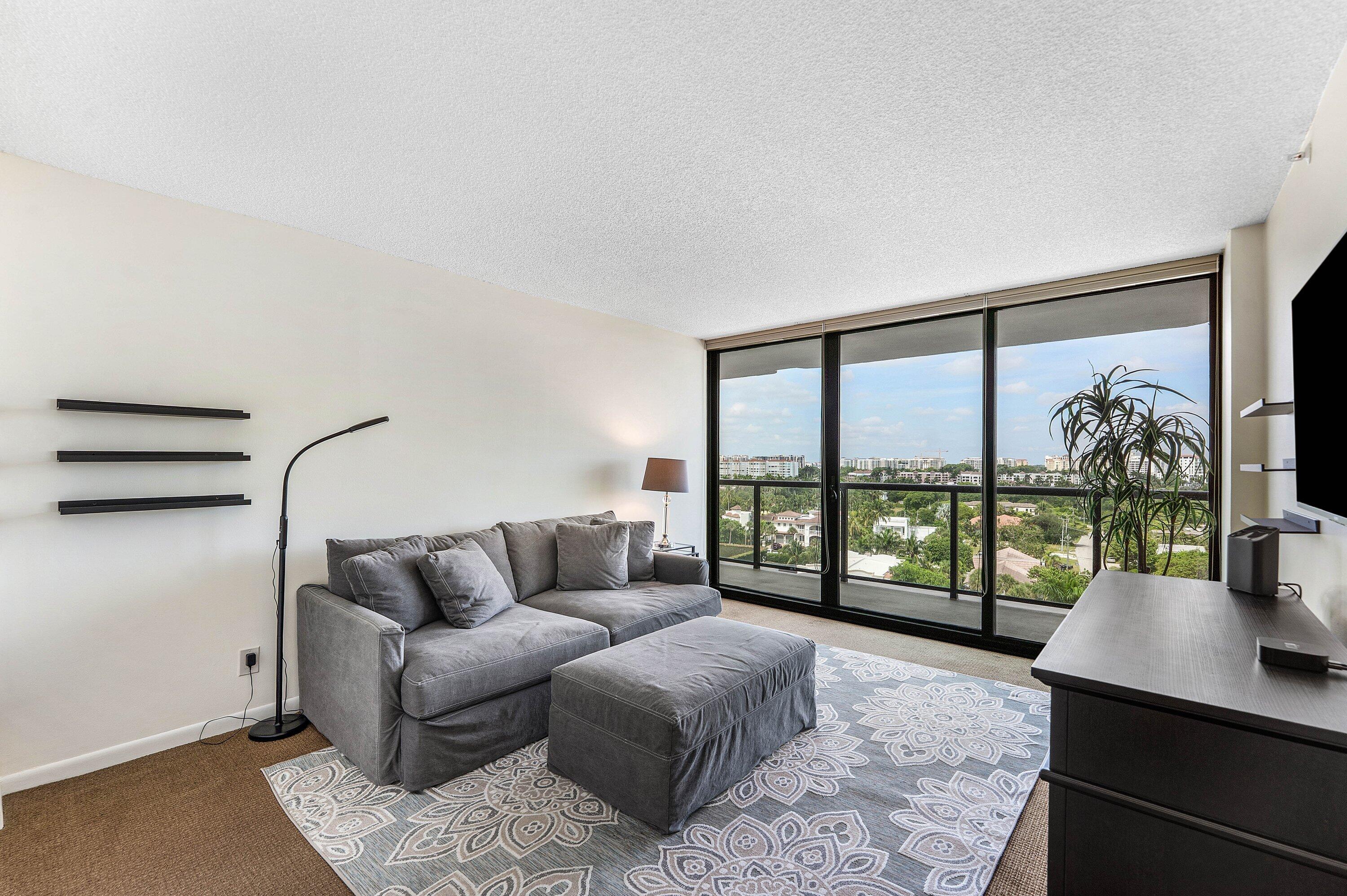 250 S OCEAN #8F, Boca Raton FL 33432