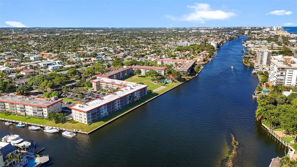 3100 NE 48th #413, Lighthouse Point FL 33064
